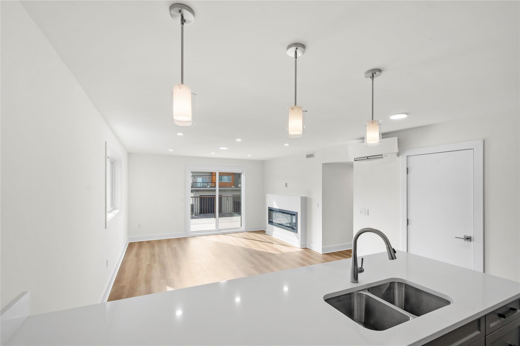 578 Lakeshore Drive 203 Penticton V2A 1B9