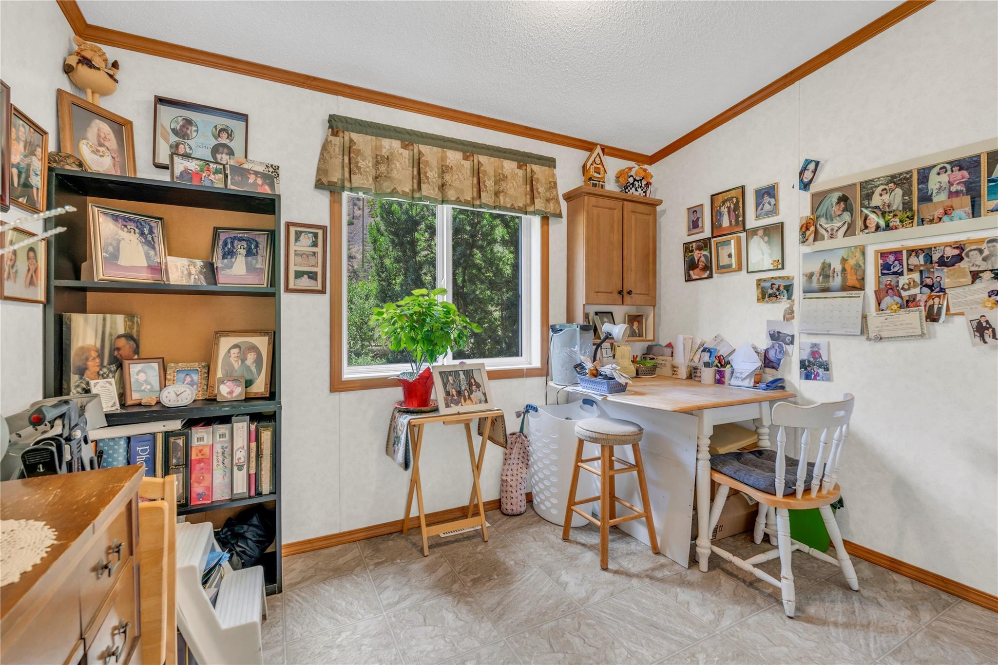 1526 Main Street N Olalla V0X 1N6