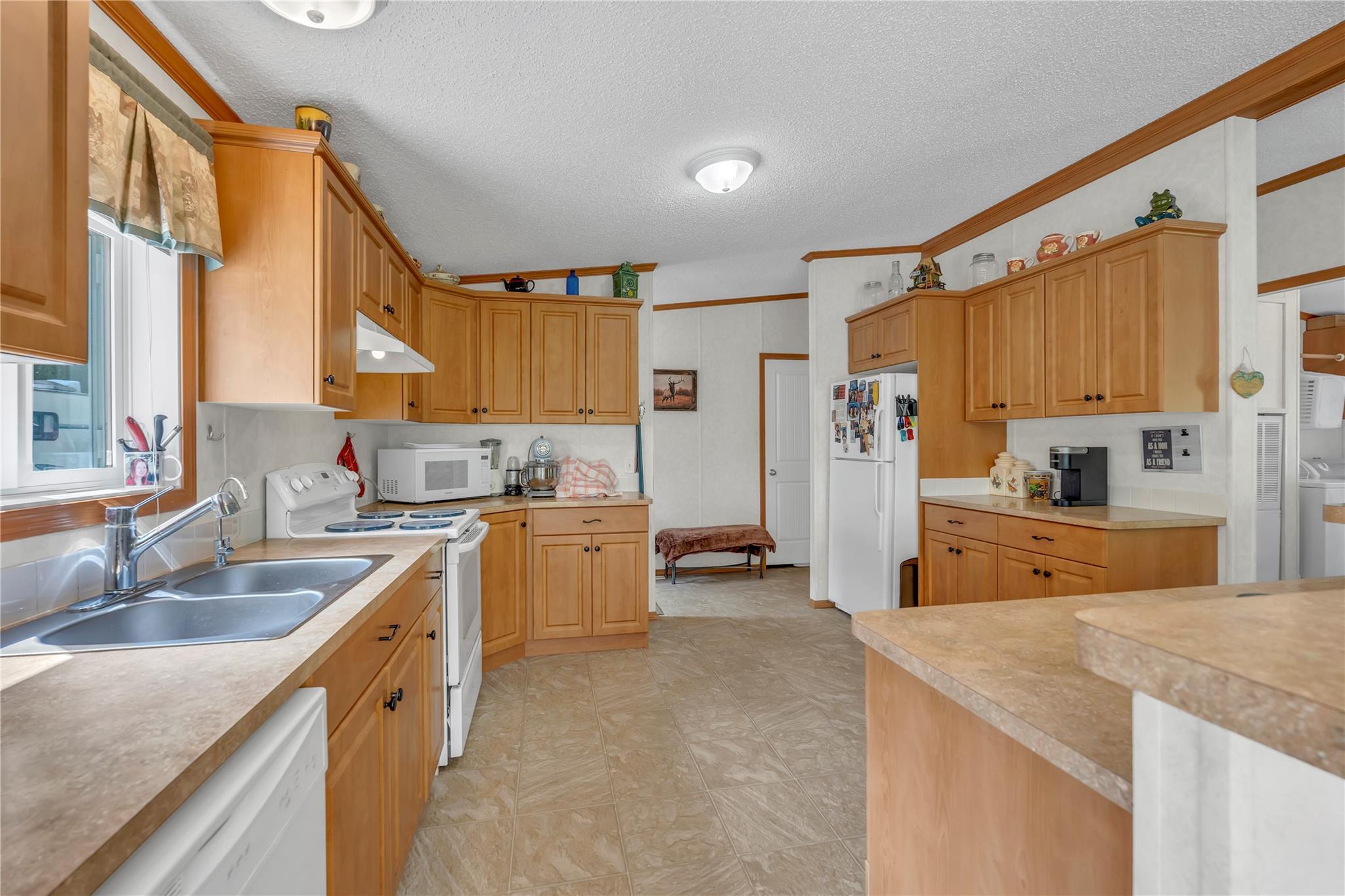1526 Main Street N Olalla V0X 1N6