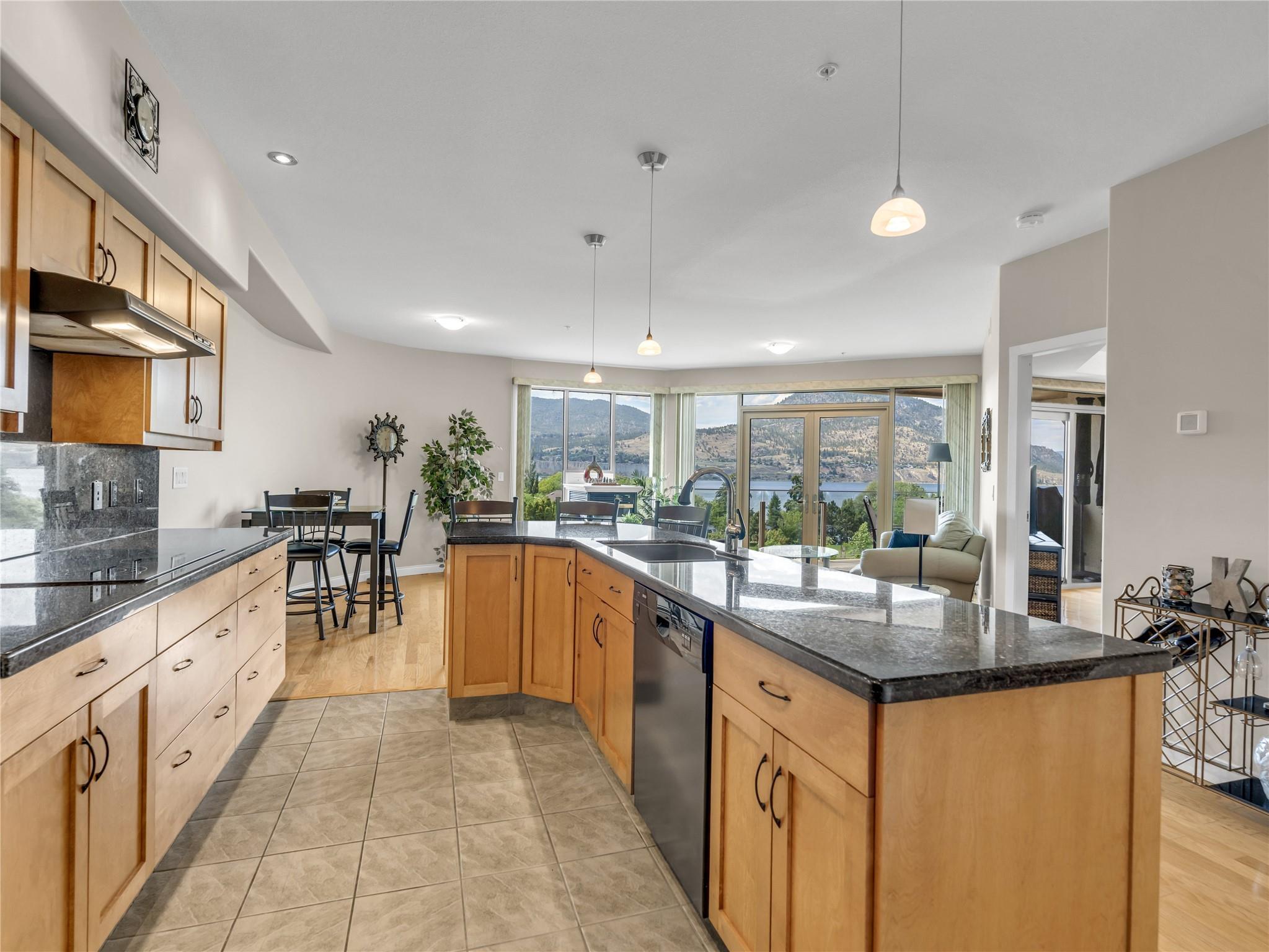 250 Marina Way 603 Penticton V2A 1H4