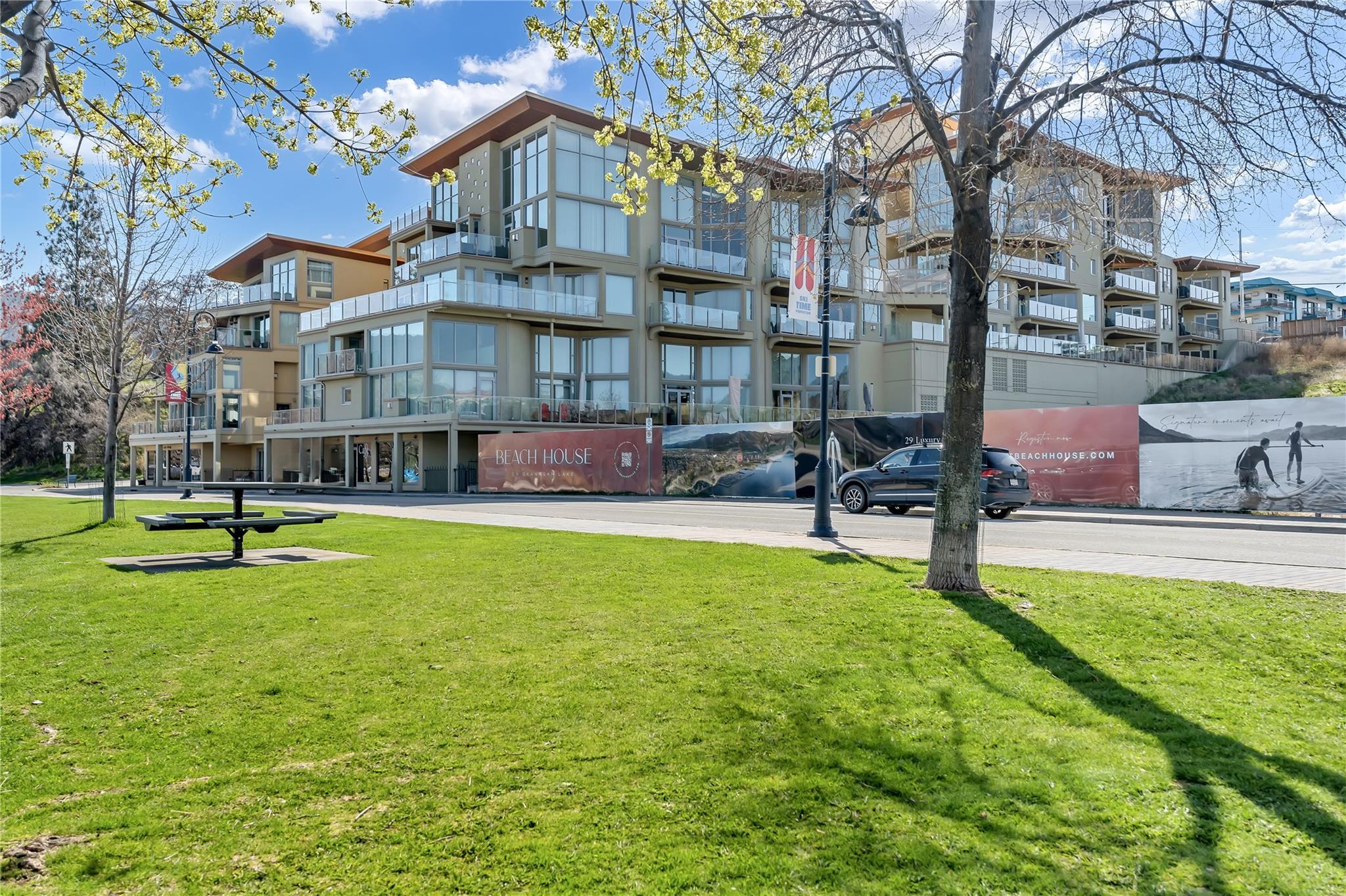 250 Marina Way 603 Penticton V2A 1H4
