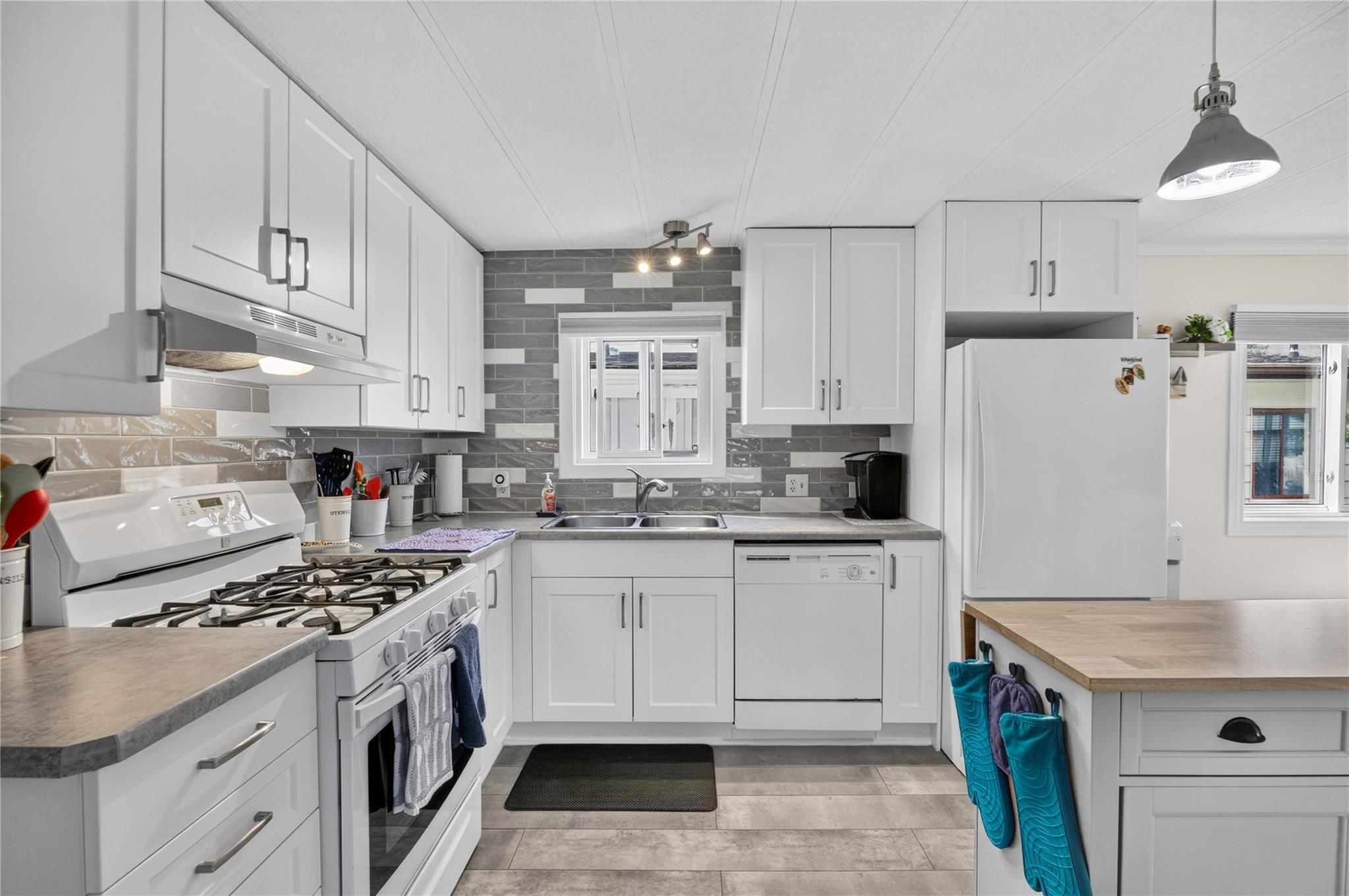 4505 Mclean Creek Road F25 Okanagan Falls V0H 1R0