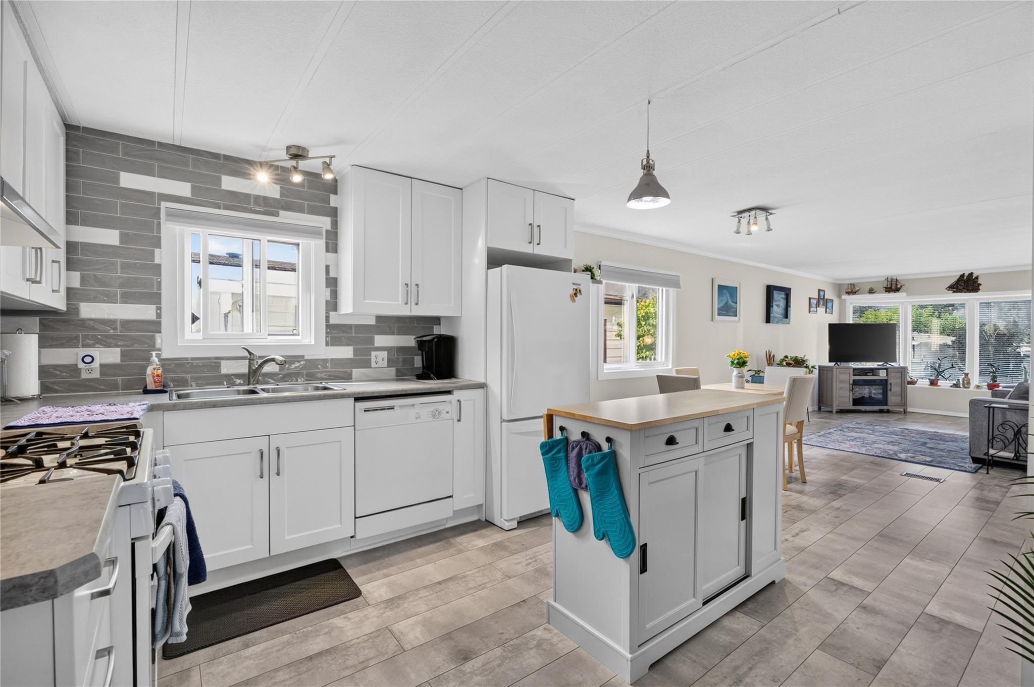 4505 Mclean Creek Road F25 Okanagan Falls V0H 1R0