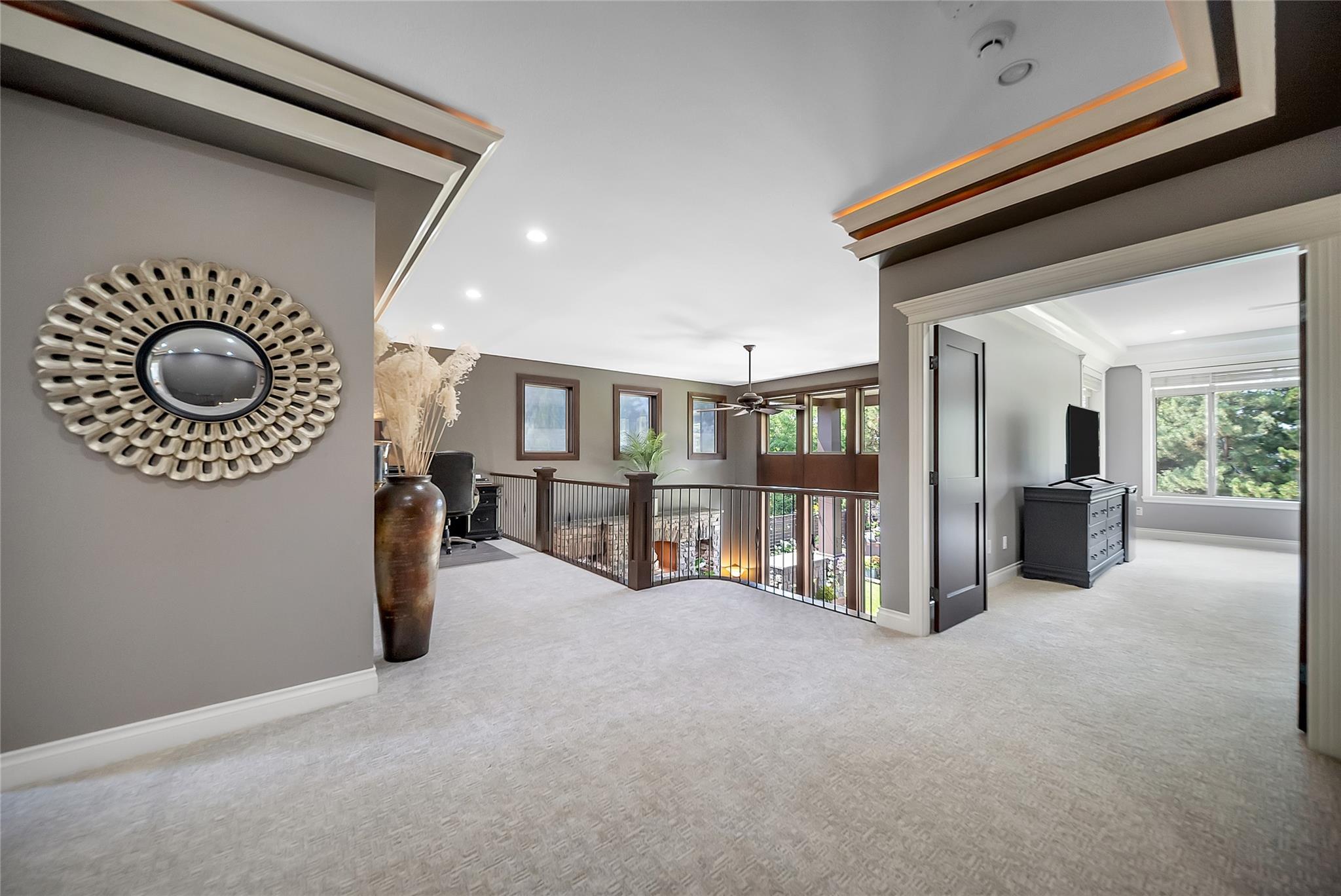 336 Quilchena Drive Kelowna V1W 4Y9