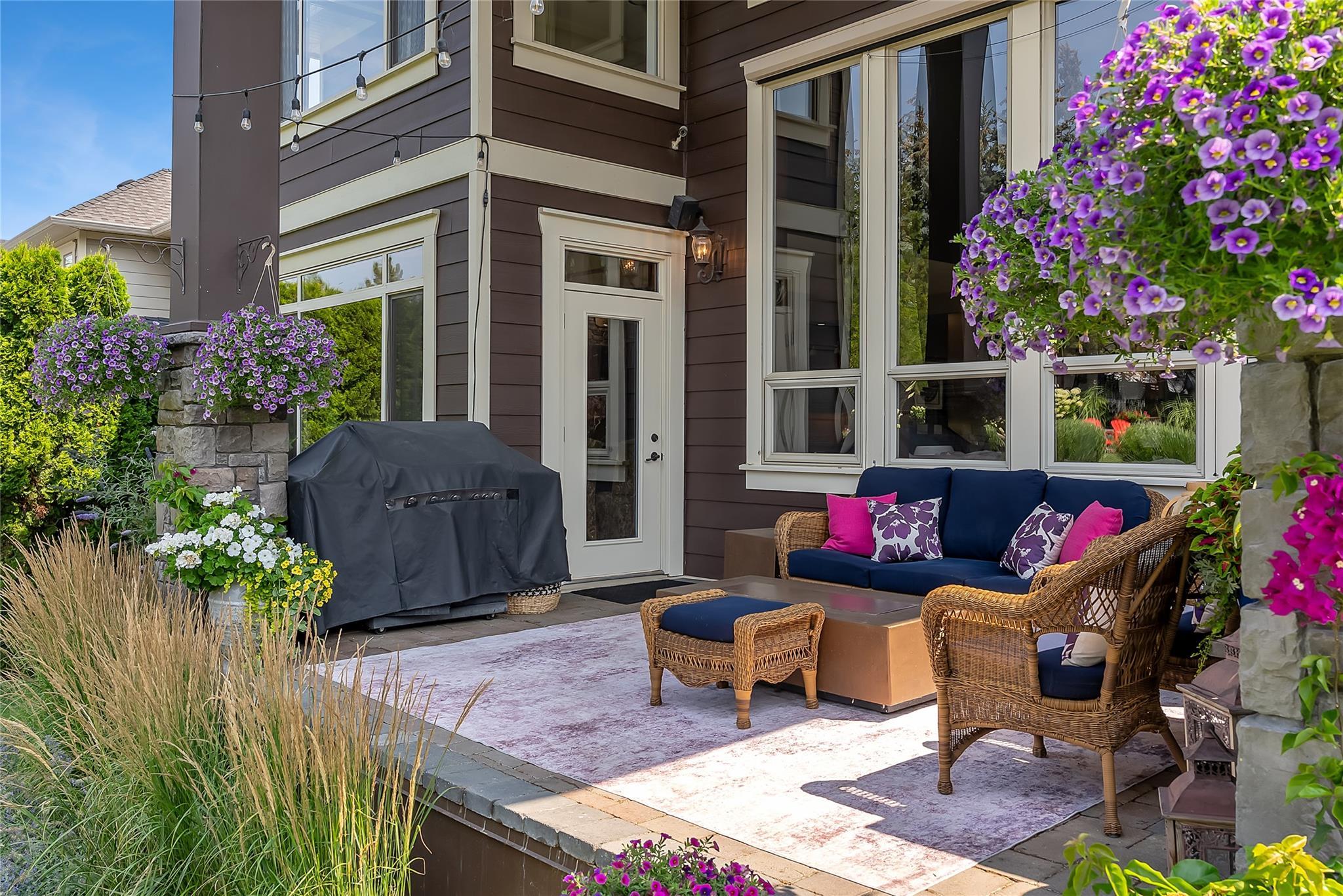 336 Quilchena Drive Kelowna V1W 4Y9