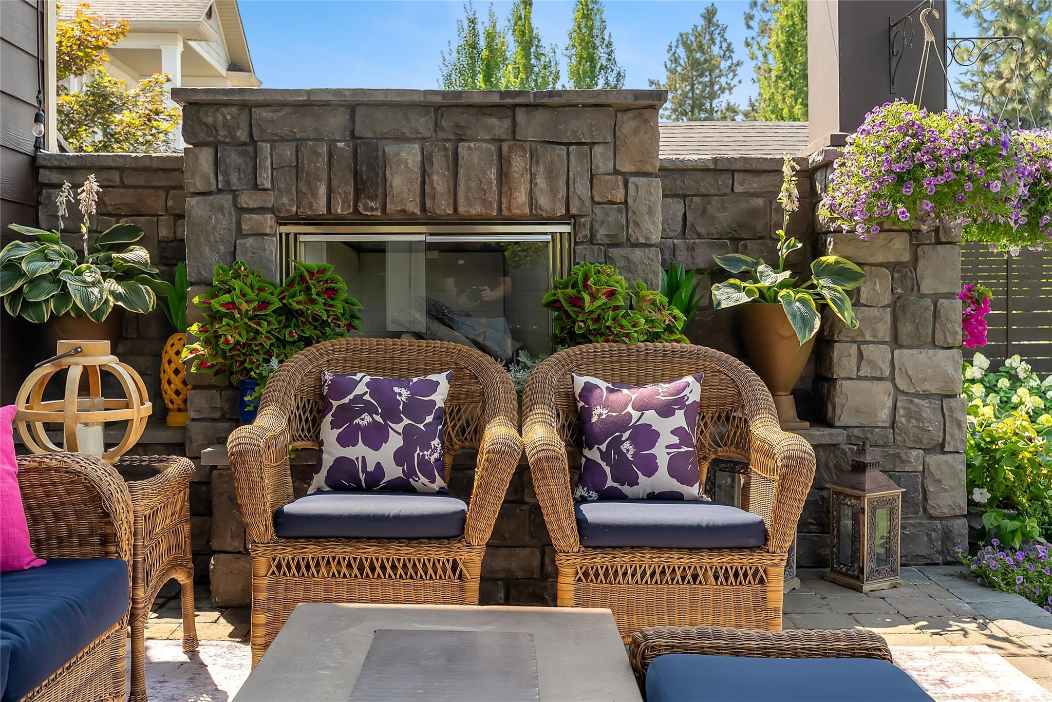336 Quilchena Drive Kelowna V1W 4Y9