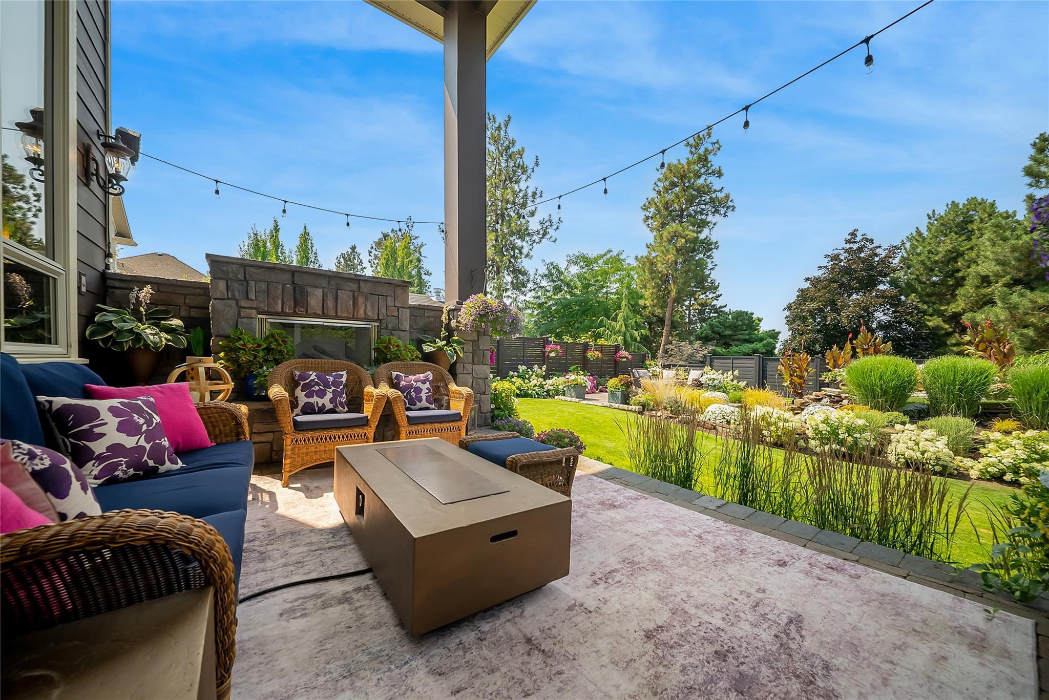 336 Quilchena Drive Kelowna V1W 4Y9