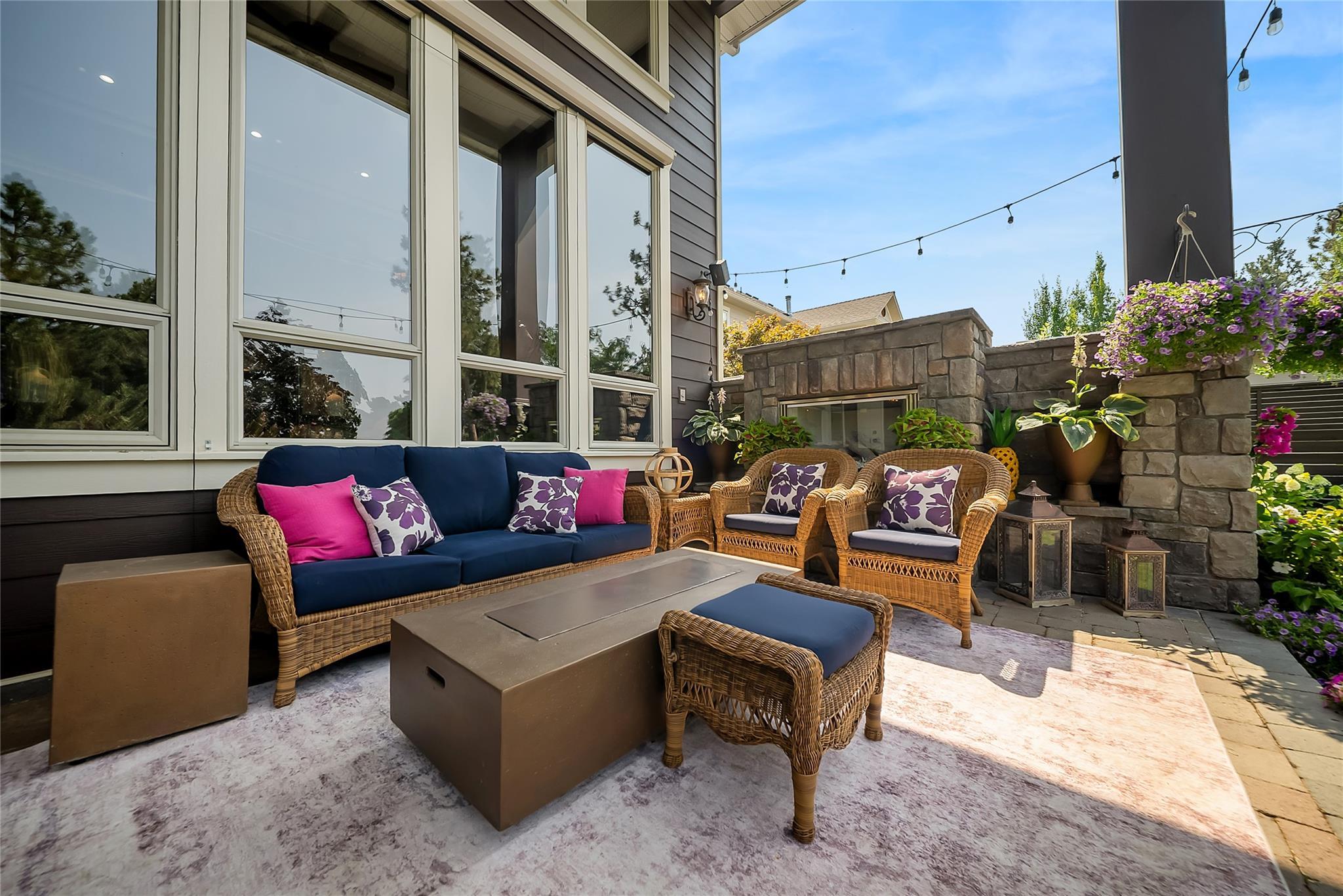 336 Quilchena Drive Kelowna V1W 4Y9