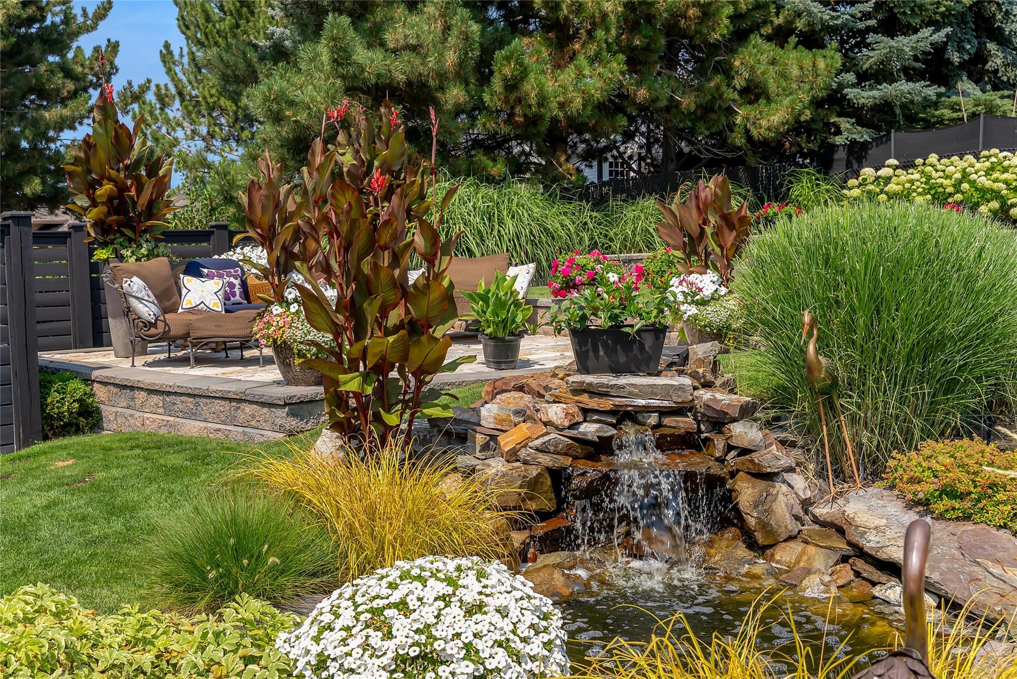 336 Quilchena Drive Kelowna V1W 4Y9