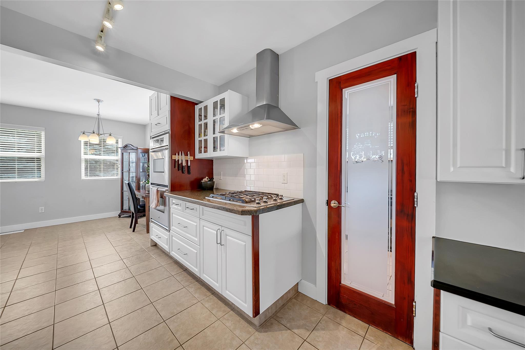 1366 Ridgedale Avenue Penticton V2A 2S2