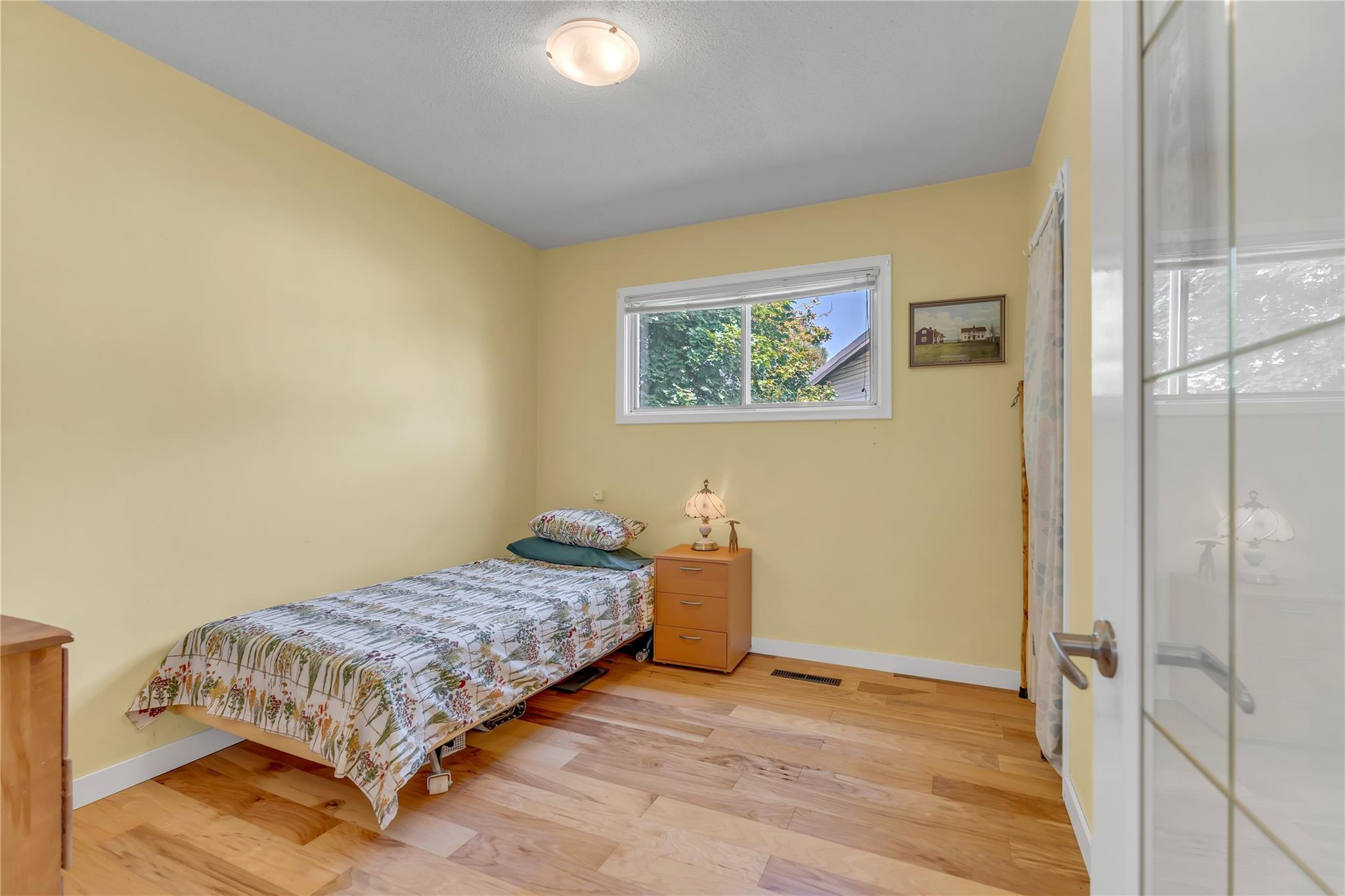 707 Ross Avenue Penticton V2A 3A5