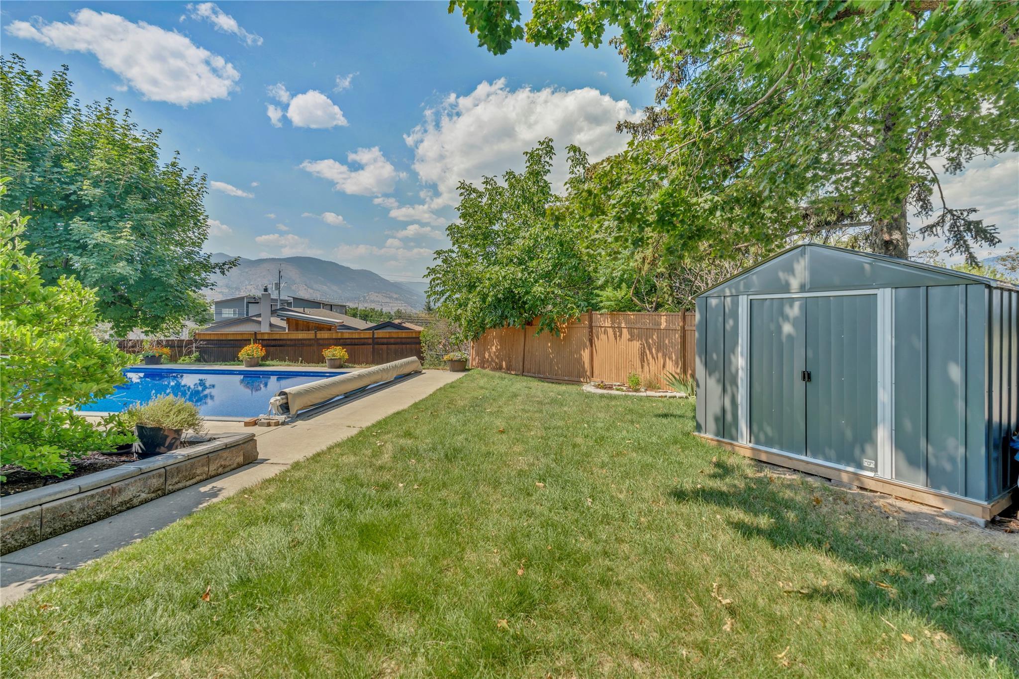 707 Ross Avenue Penticton V2A 3A5