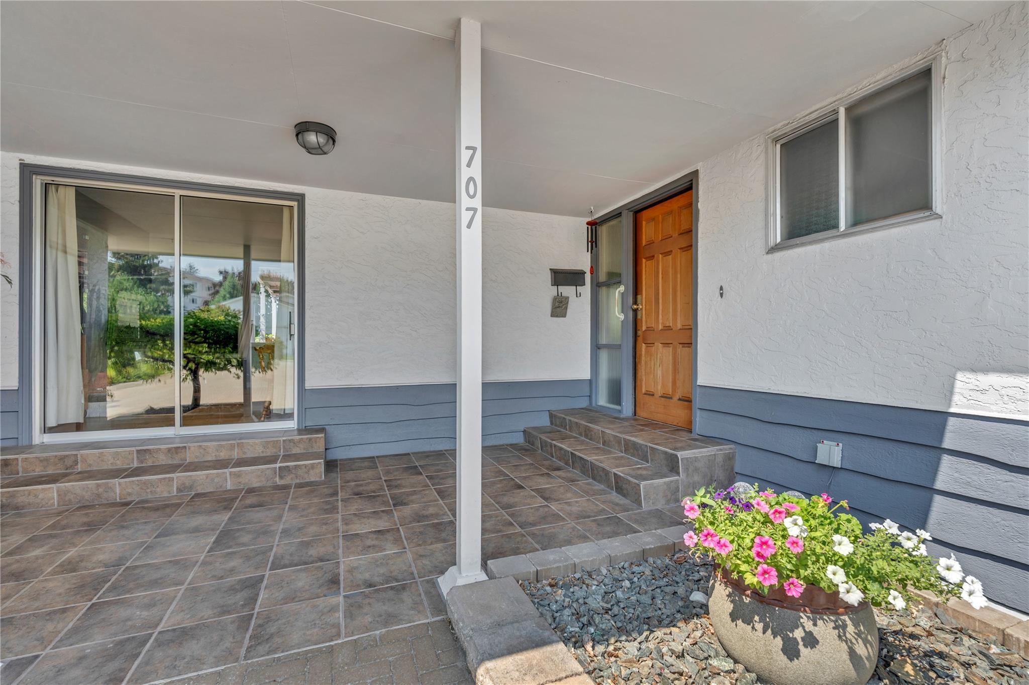 707 Ross Avenue Penticton V2A 3A5