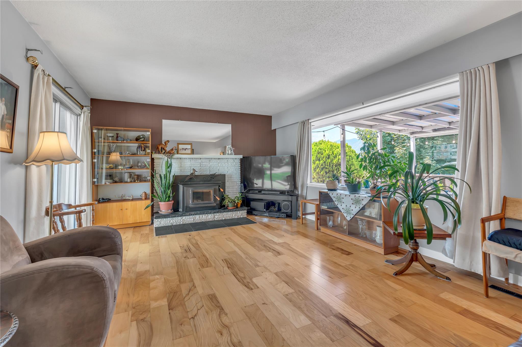 707 Ross Avenue Penticton V2A 3A5
