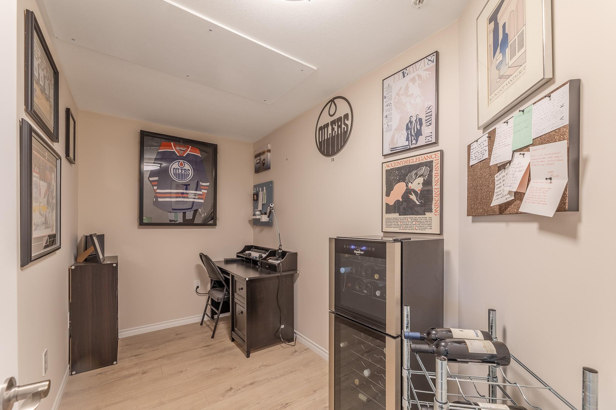 3346 Skaha Lake Road 304 Penticton V2A 6G4