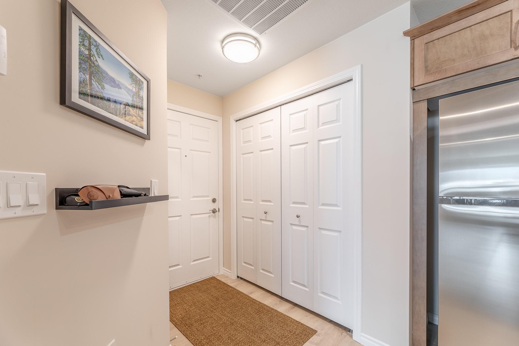 3346 Skaha Lake Road 304 Penticton V2A 6G4