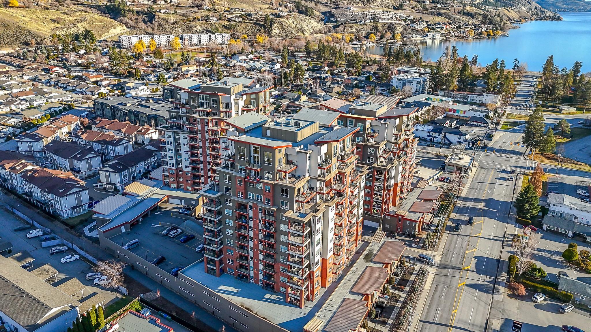 3346 Skaha Lake Road 304 Penticton V2A 6G4