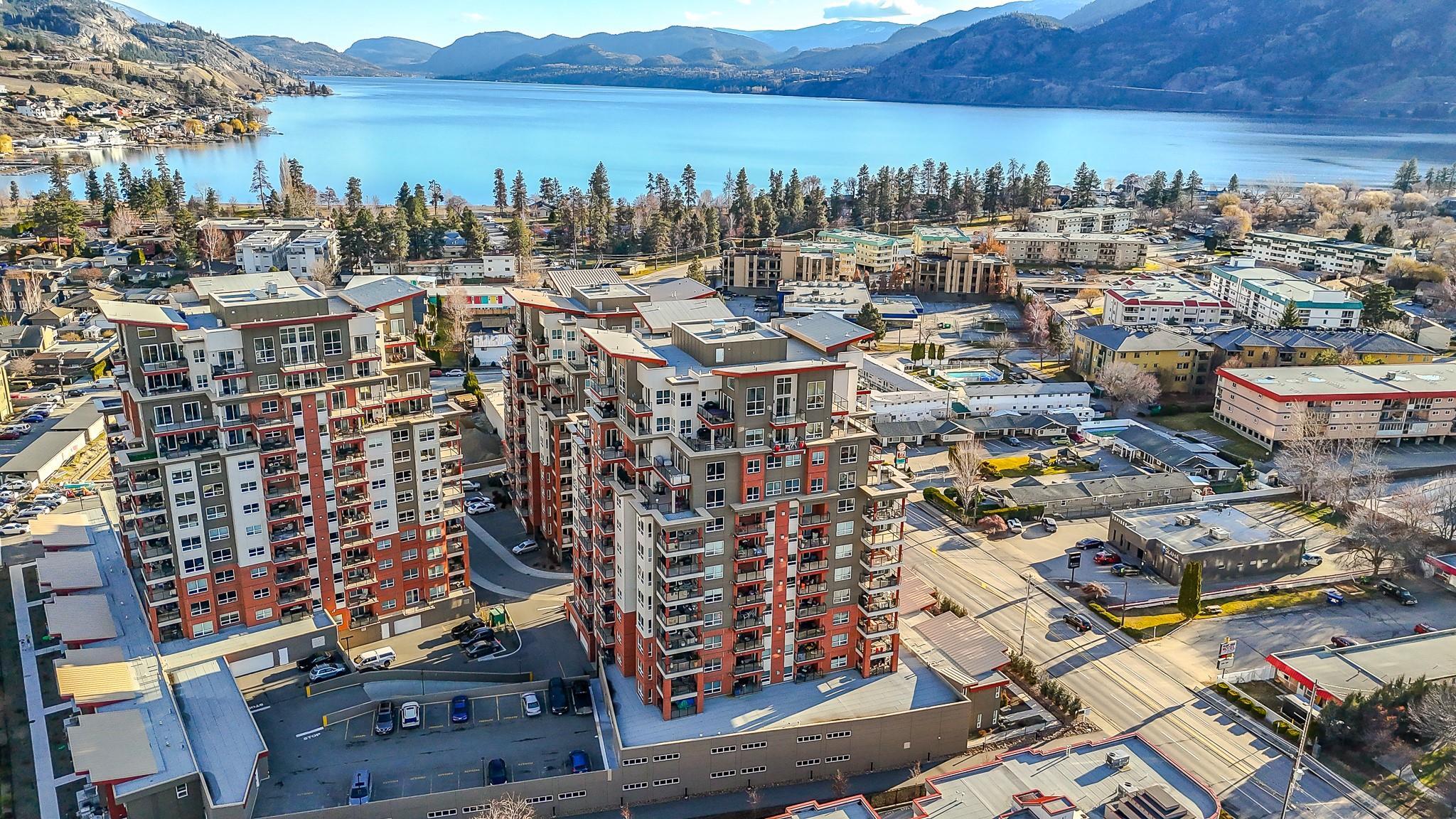 3346 Skaha Lake Road 304 Penticton V2A 6G4