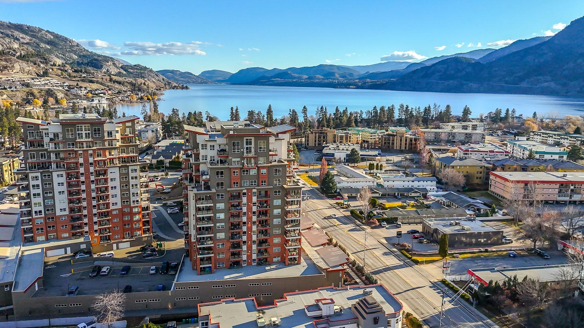 3346 Skaha Lake Road 304 Penticton V2A 6G4