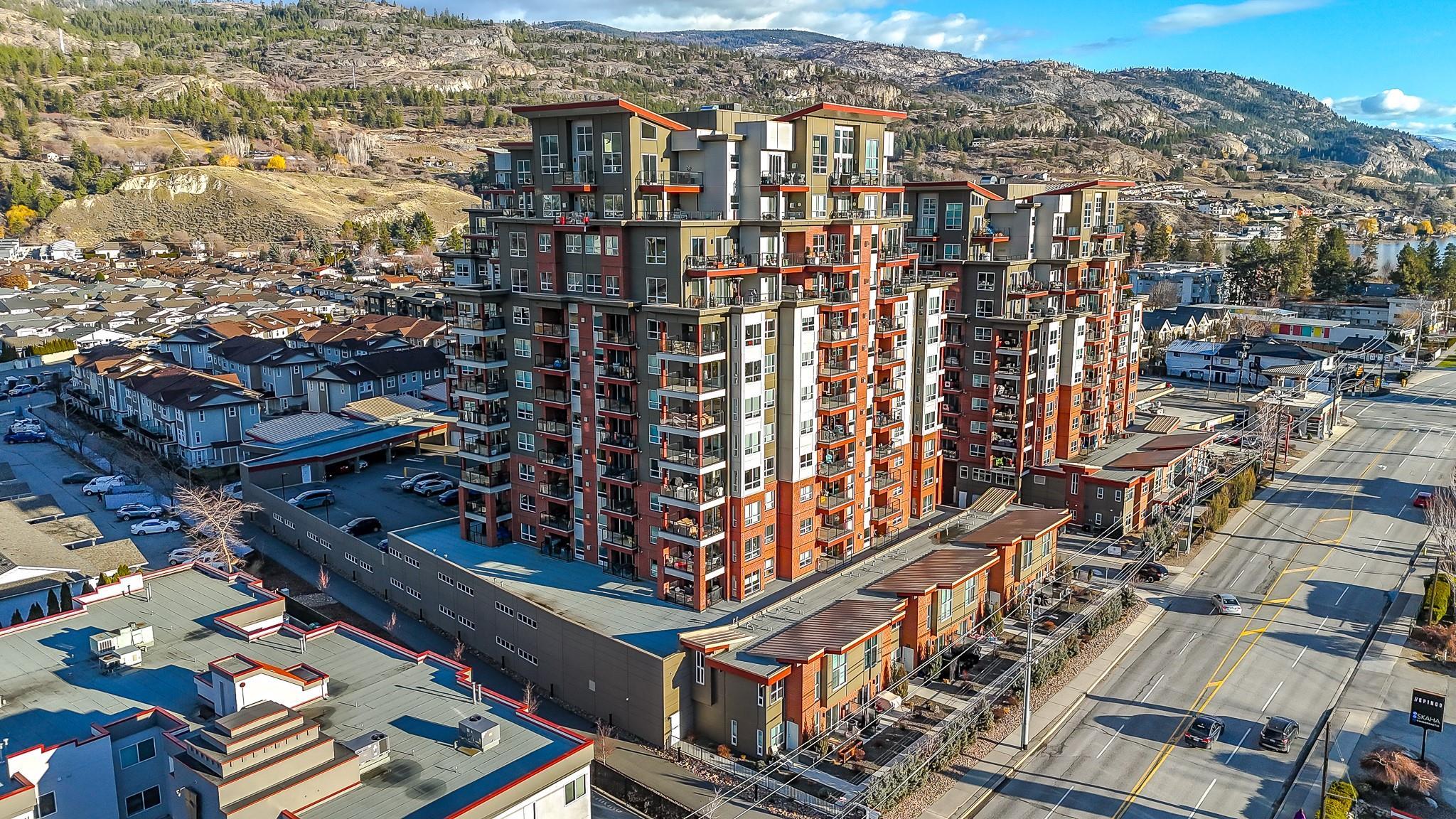 3346 Skaha Lake Road 304 Penticton V2A 6G4