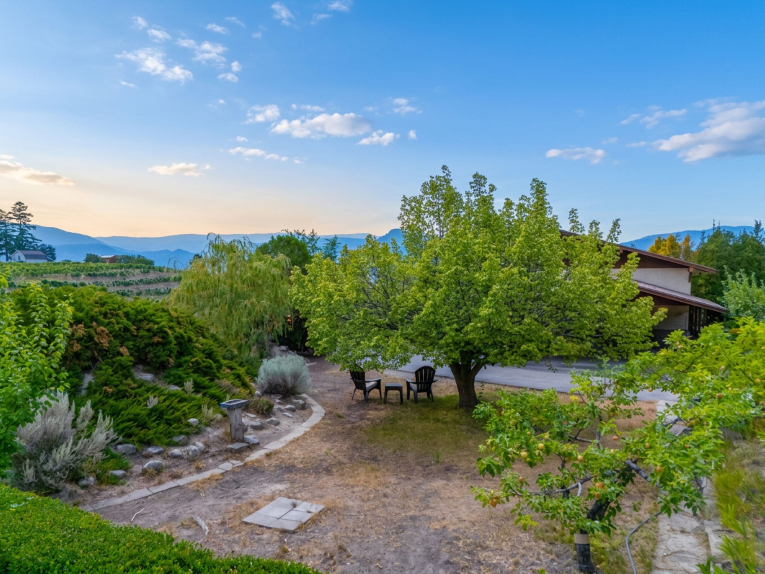 4310 Gulch Road Naramata V0H 1N0