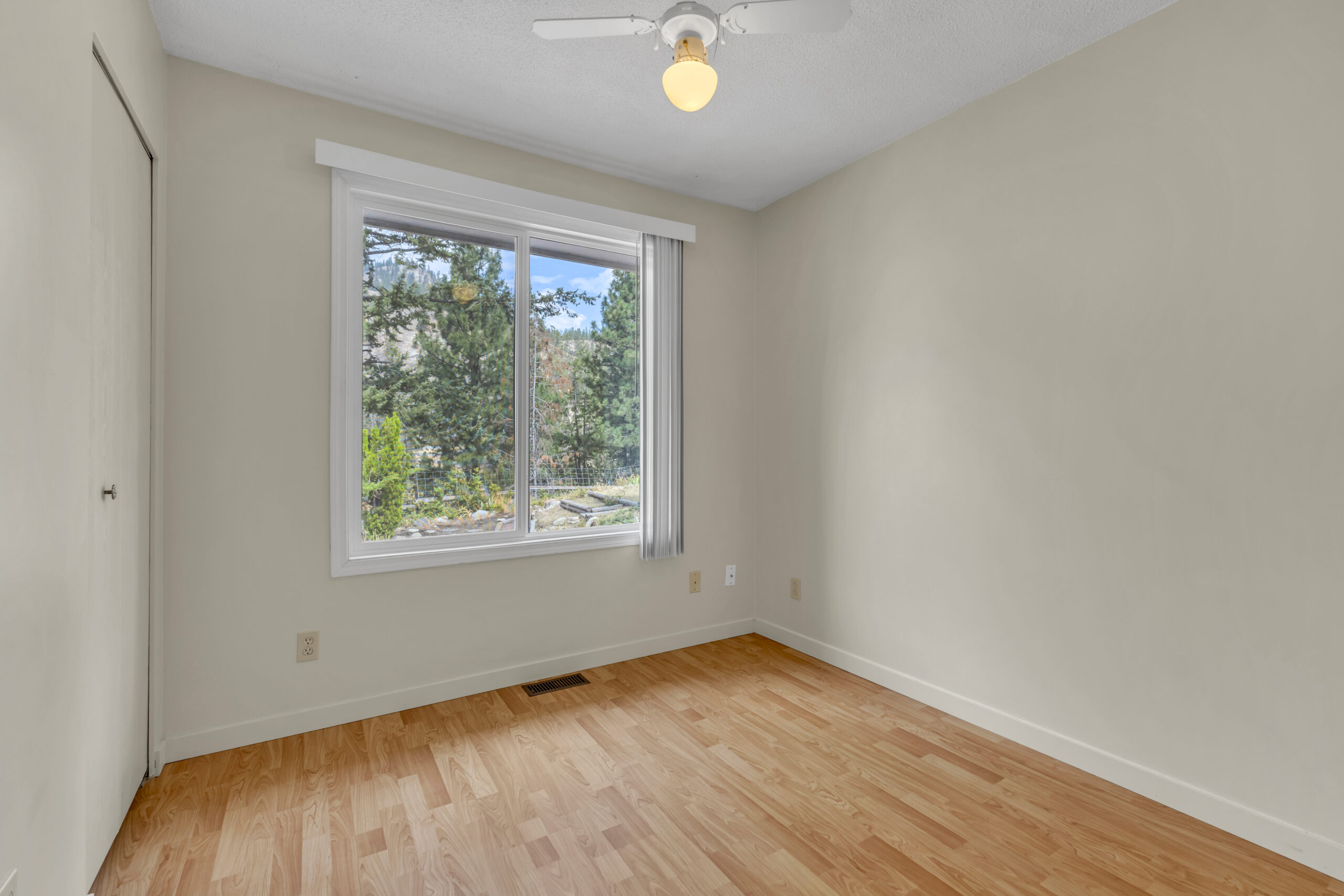 158 Glen Place Penticton V2A 6T4