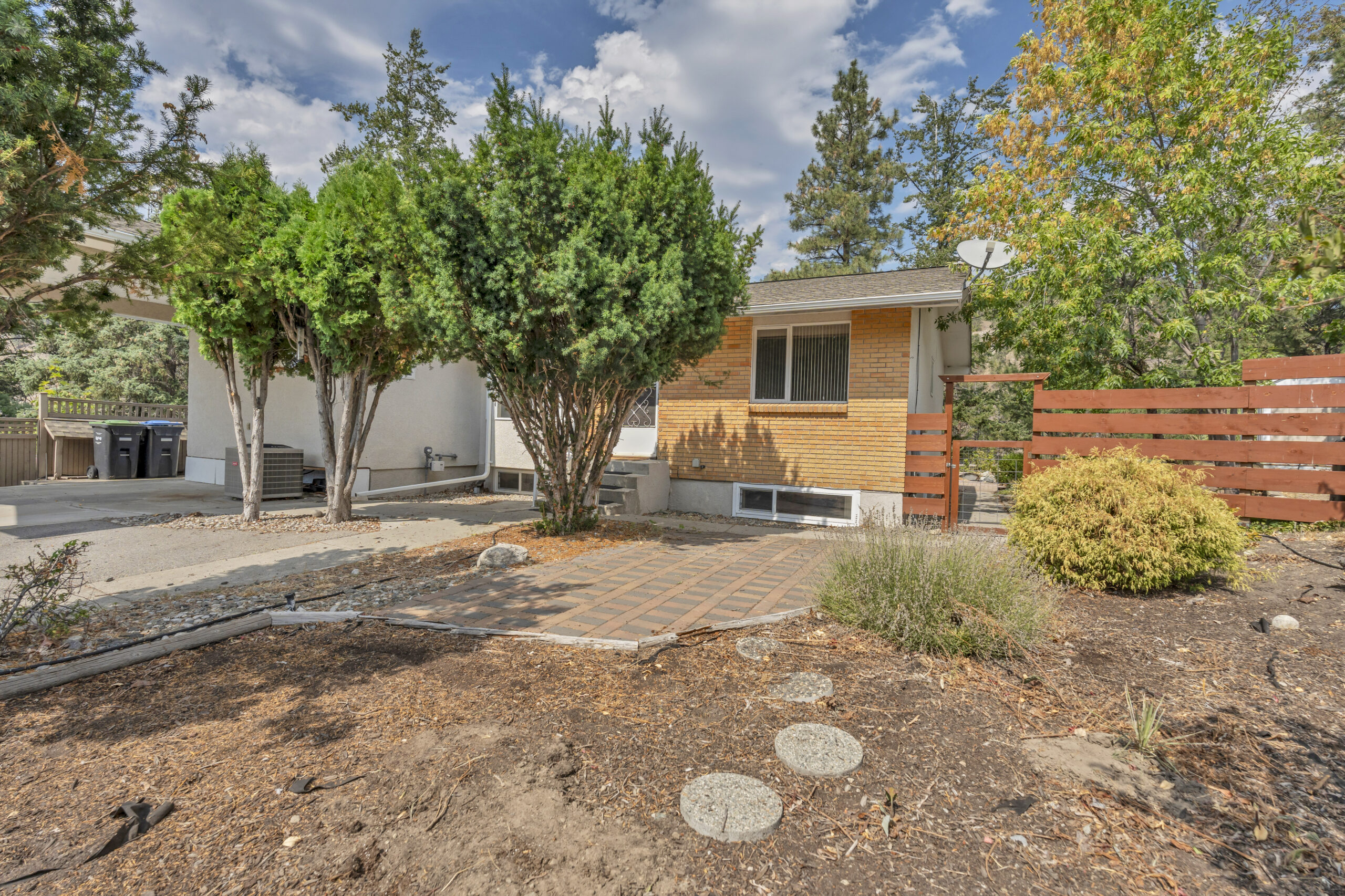158 Glen Place Penticton V2A 6T4