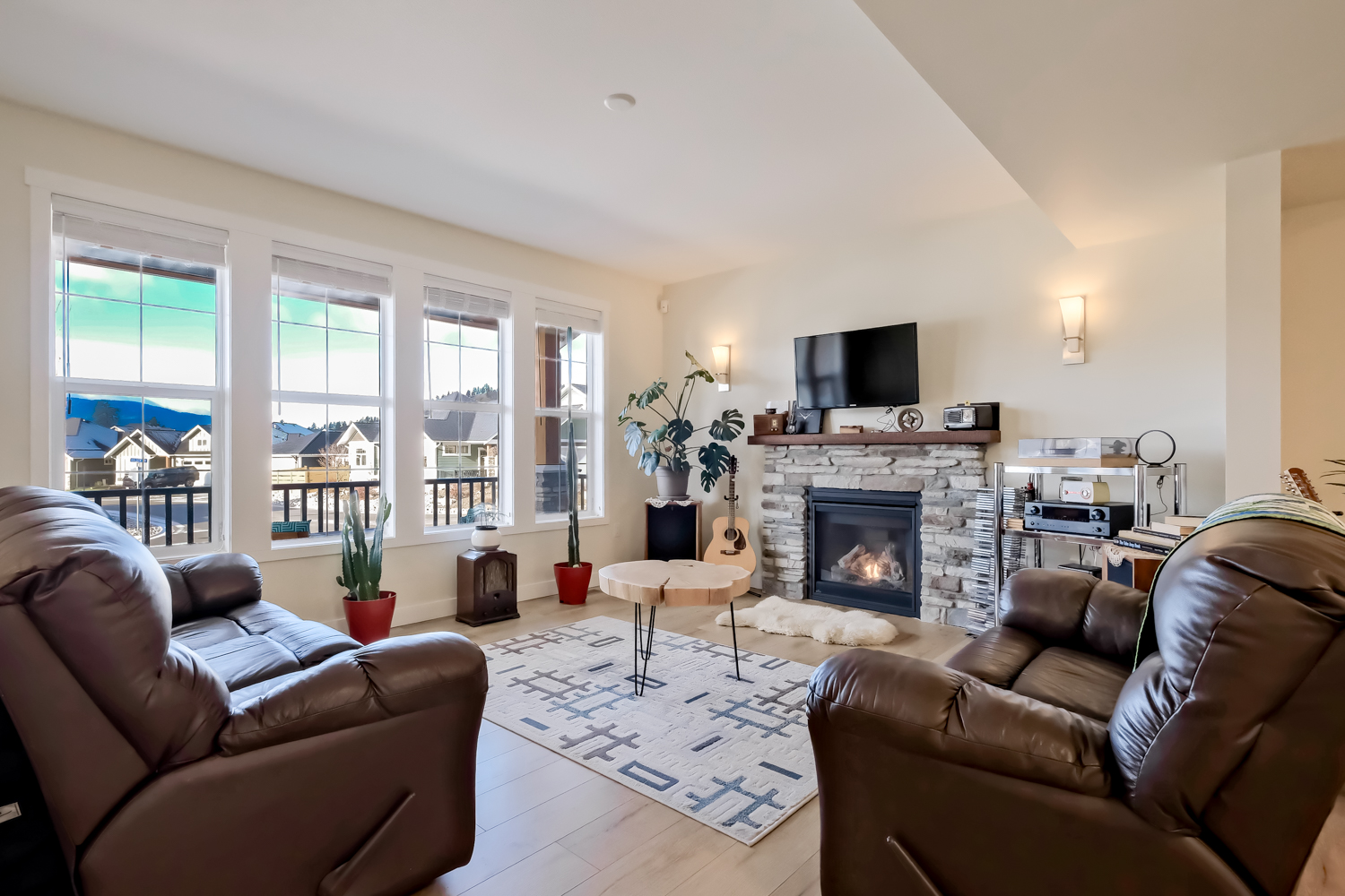 926 Holden Road Penticton V2A 9G6