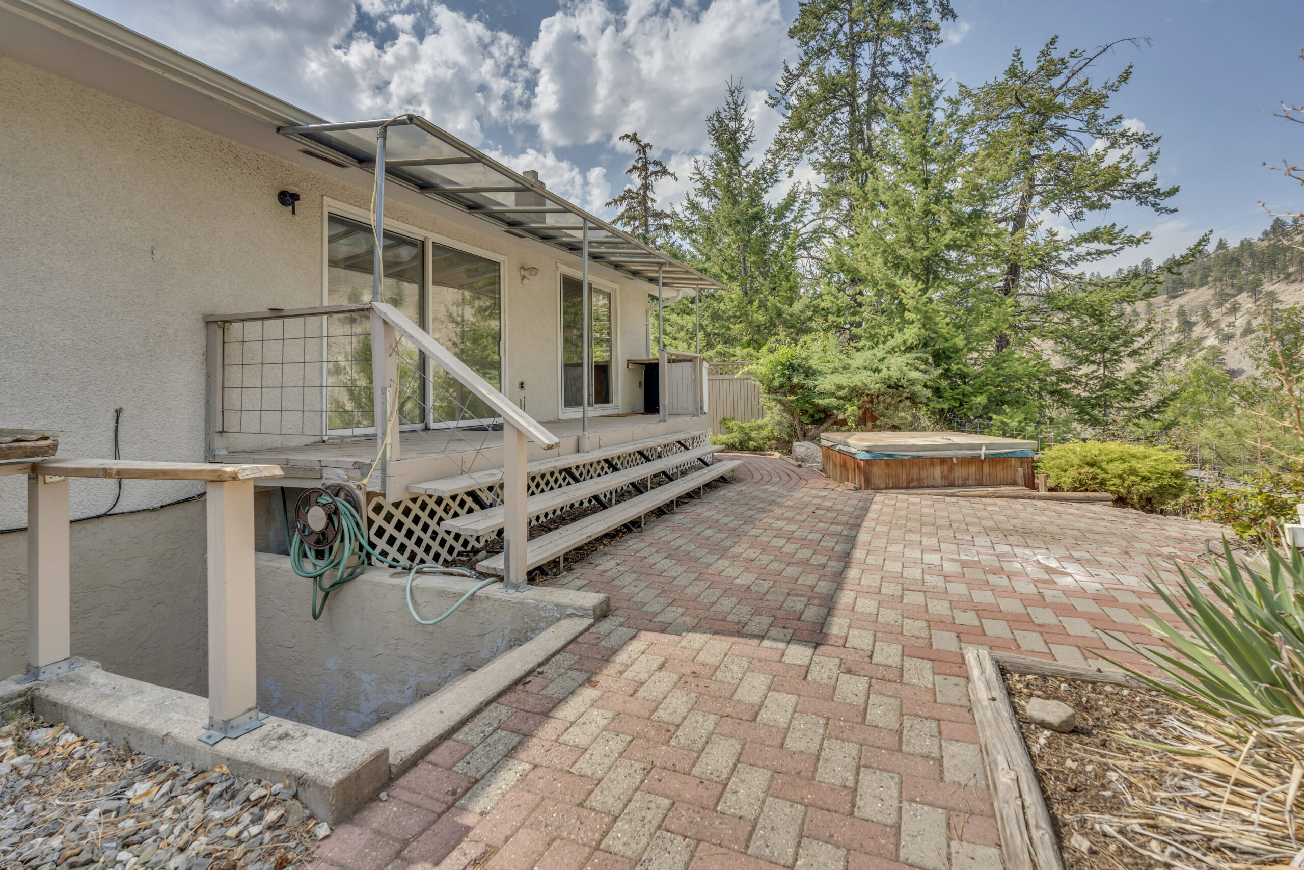 158 Glen Place Penticton V2A 6T4