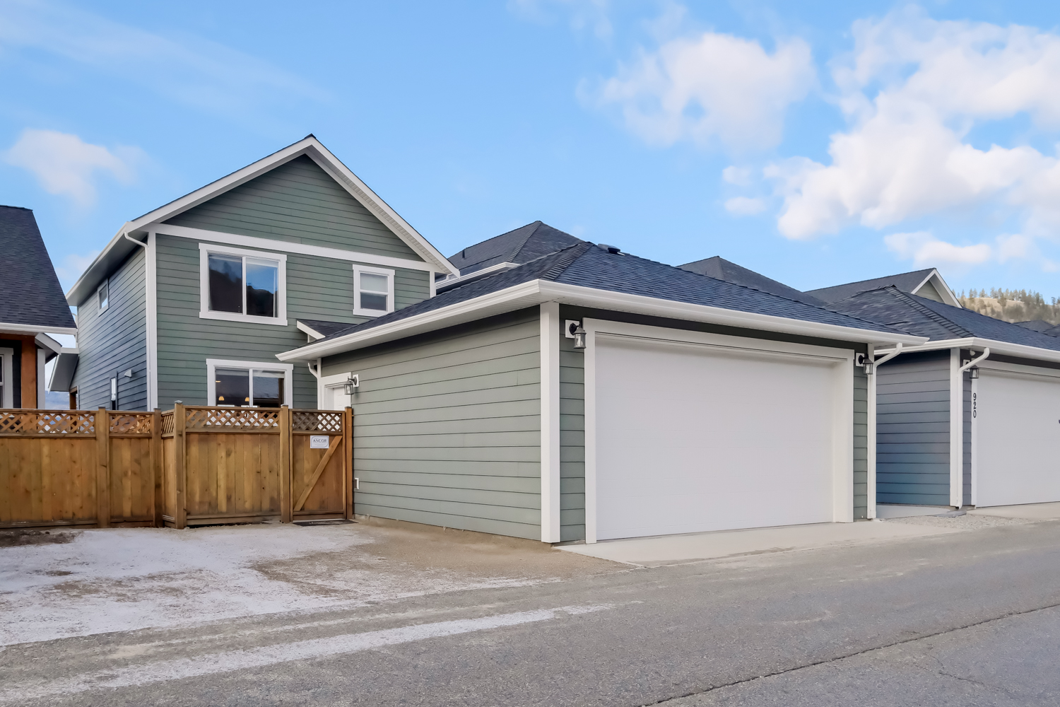 926 Holden Road Penticton V2A 9G6