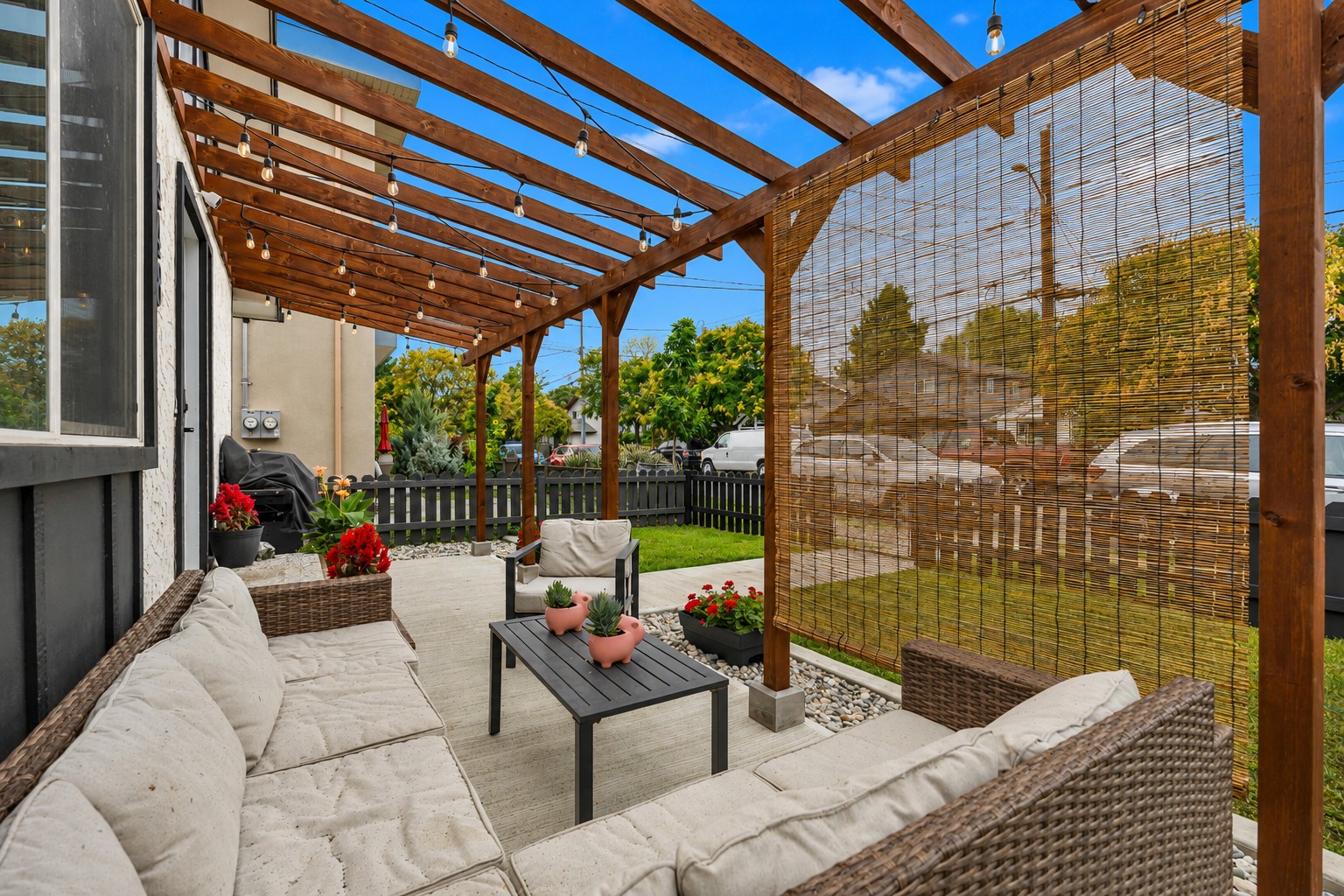 448 Caribou Street Penticton V2A 5W6