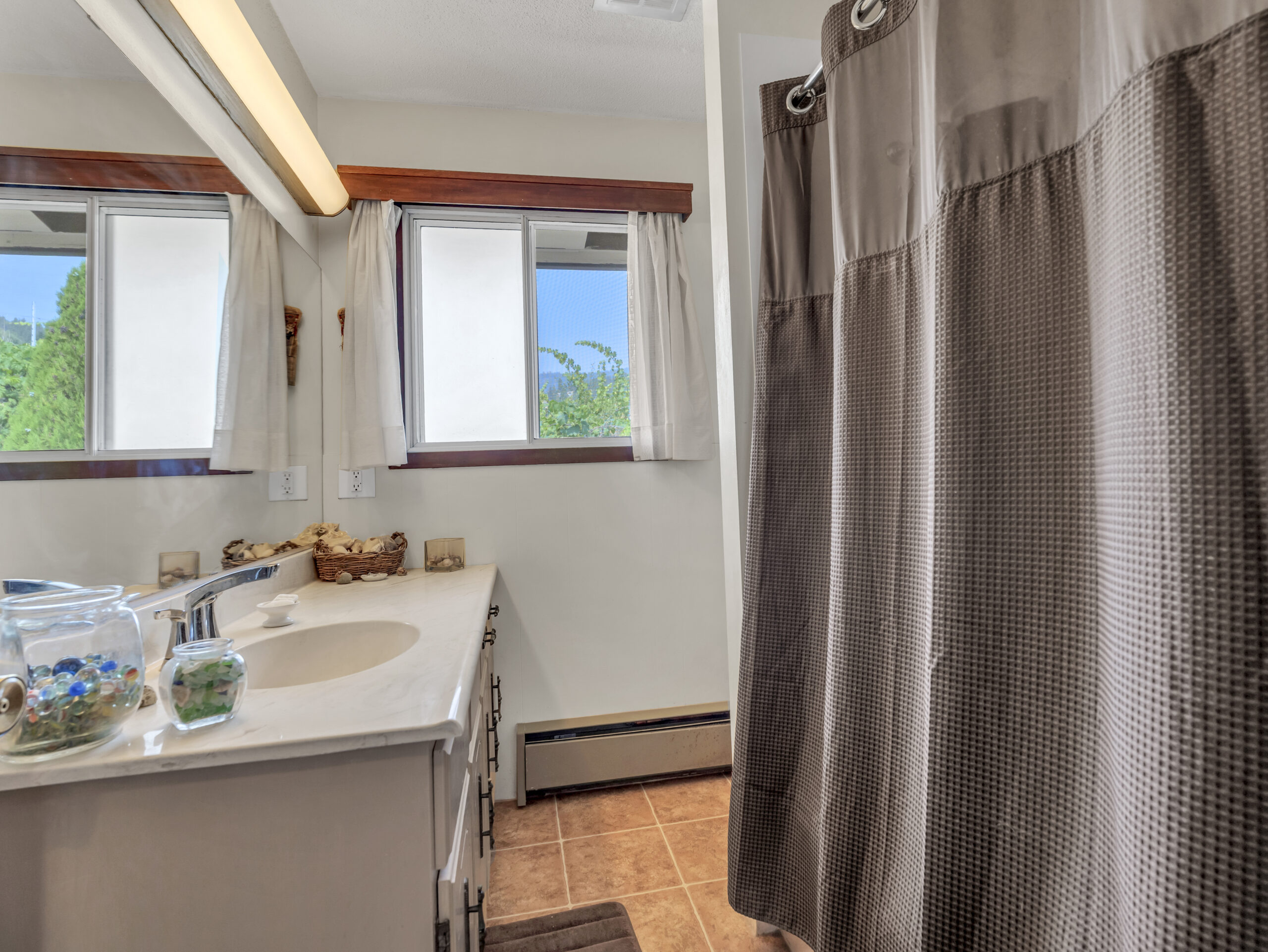 4310 Gulch Road Naramata V0H 1N0