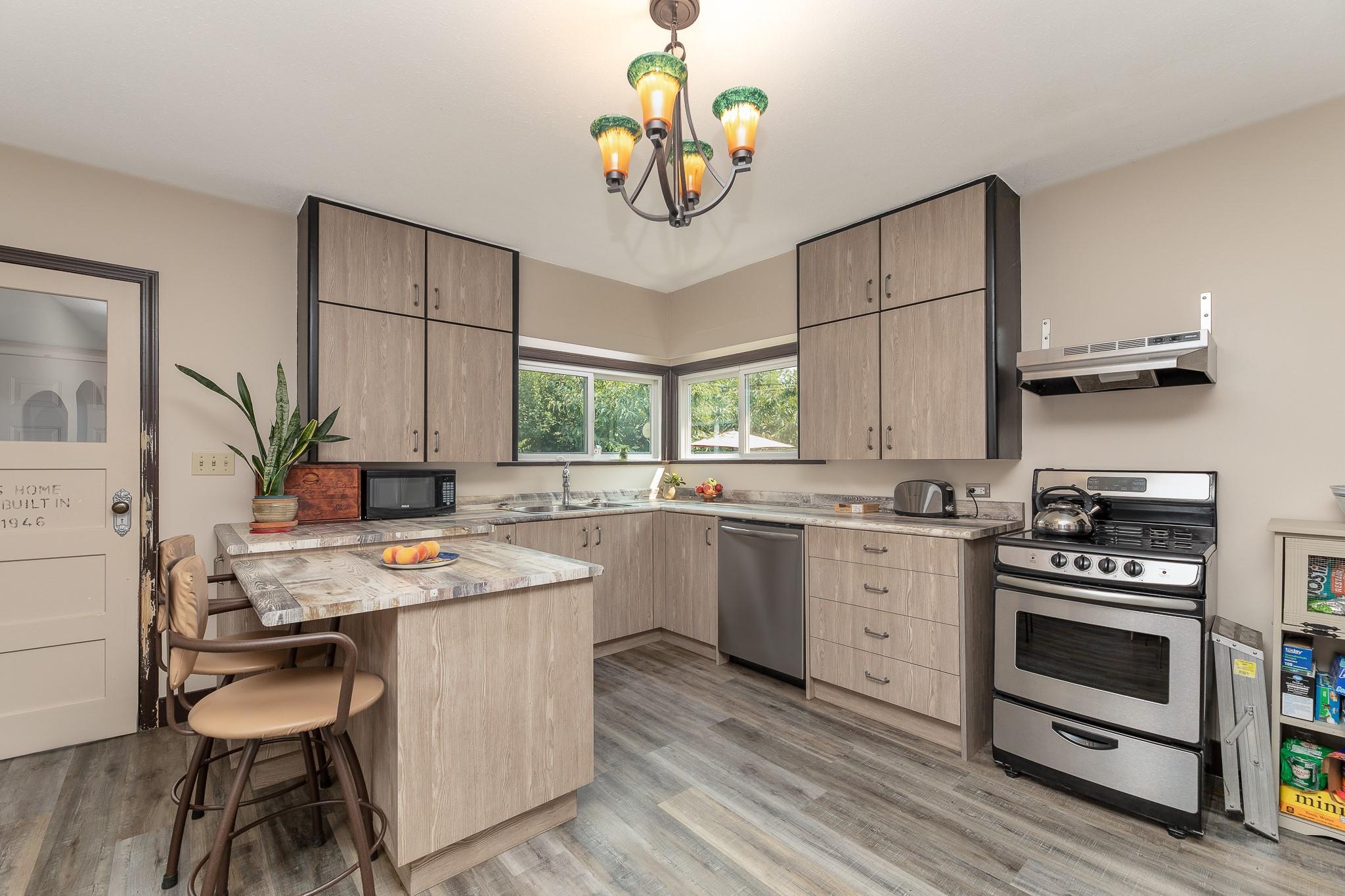 174 Bassett Street Penticton V2A 5W2