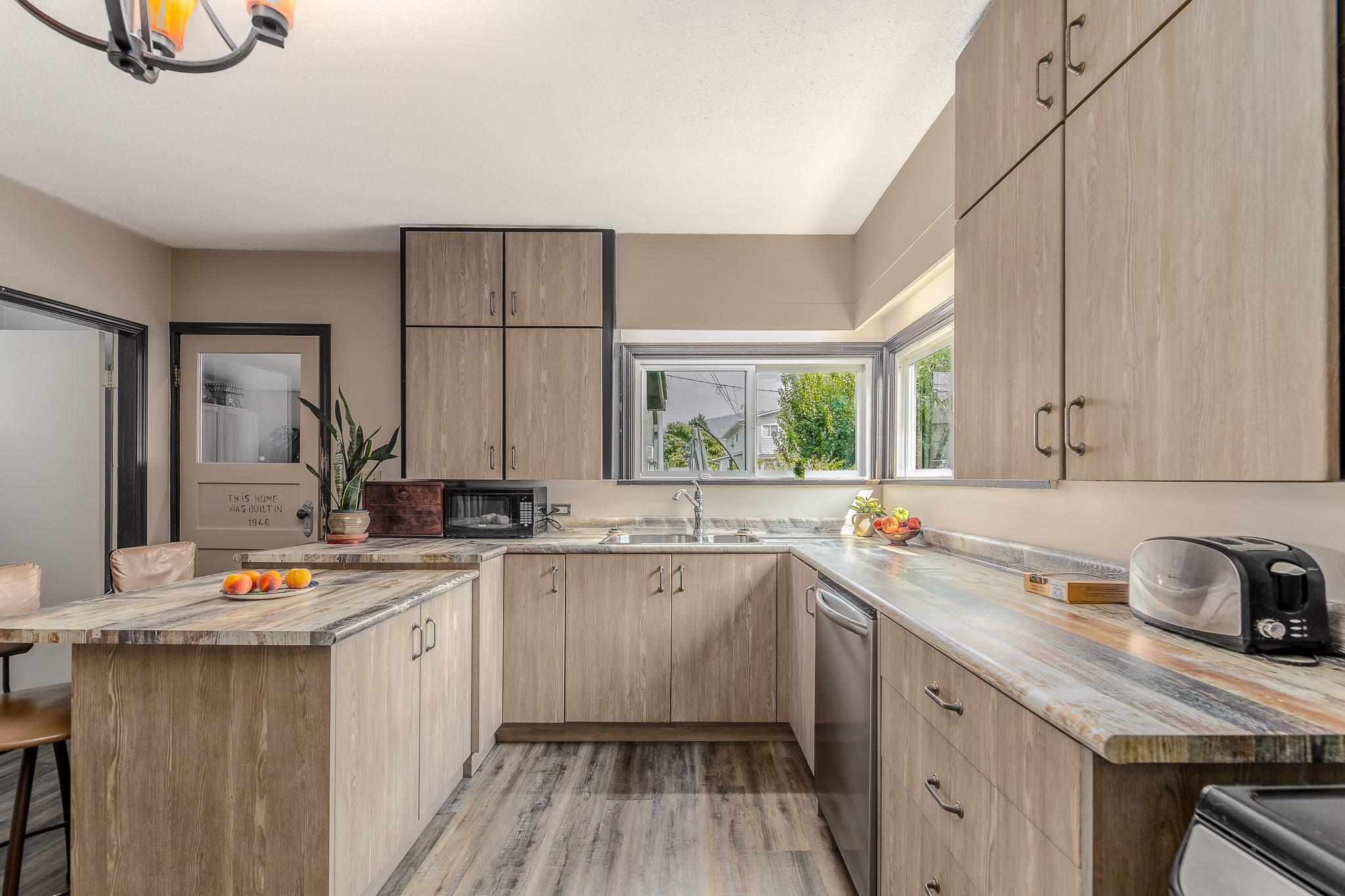 174 Bassett Street Penticton V2A 5W2