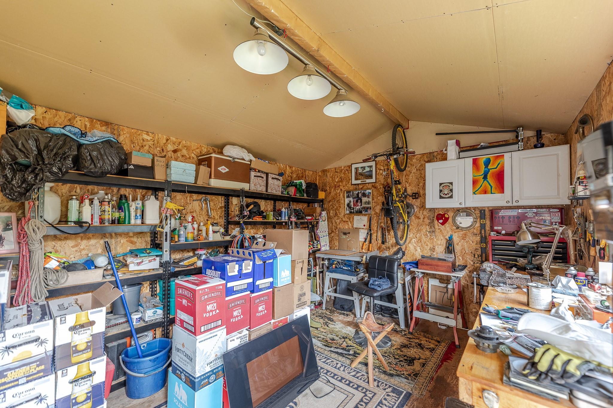 174 Bassett Street Penticton V2A 5W2