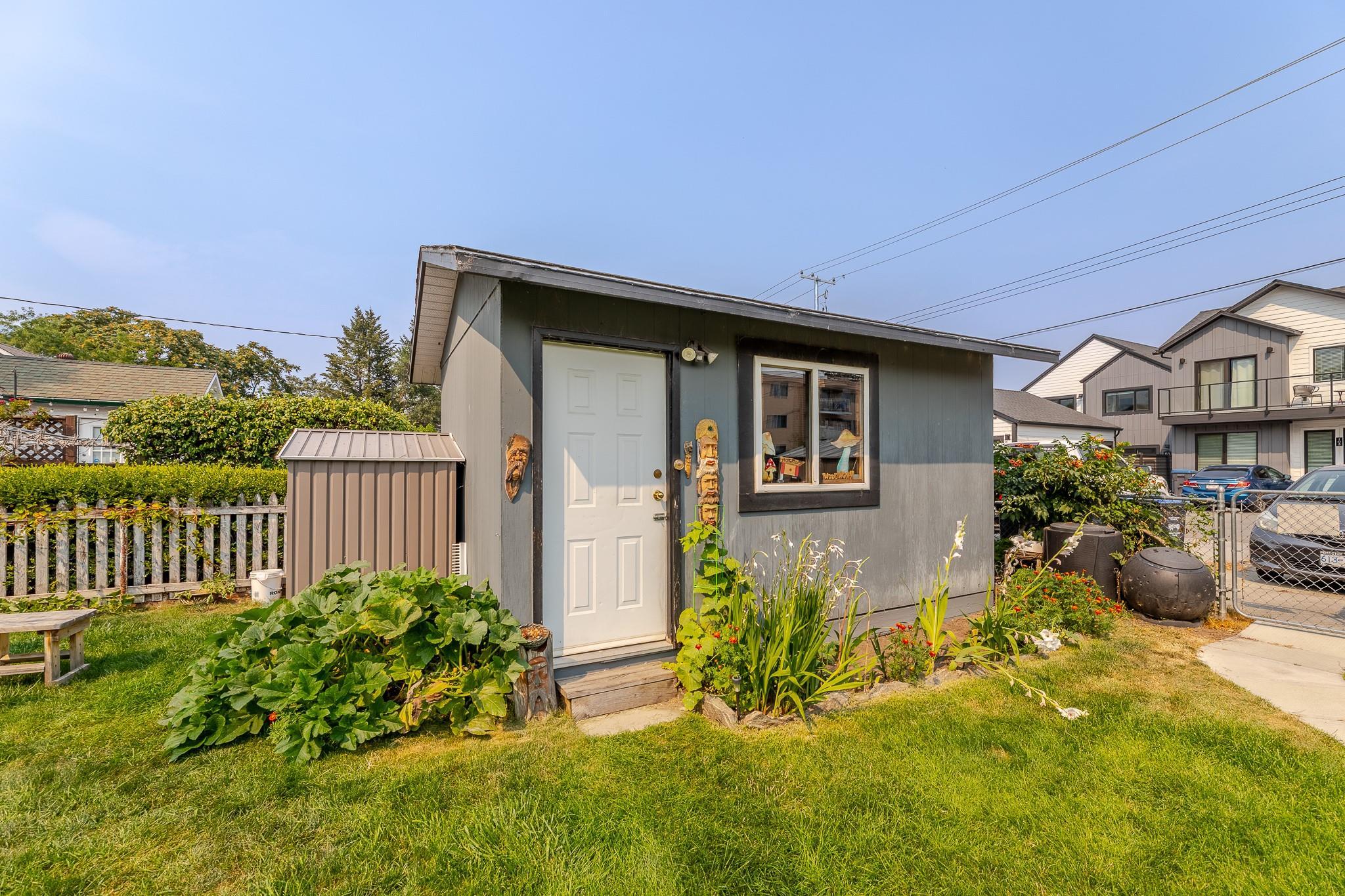 174 Bassett Street Penticton V2A 5W2