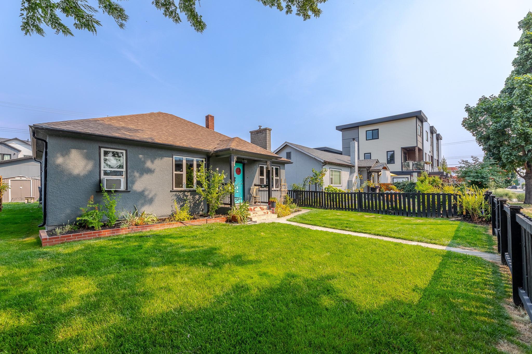 174 Bassett Street Penticton V2A 5W2