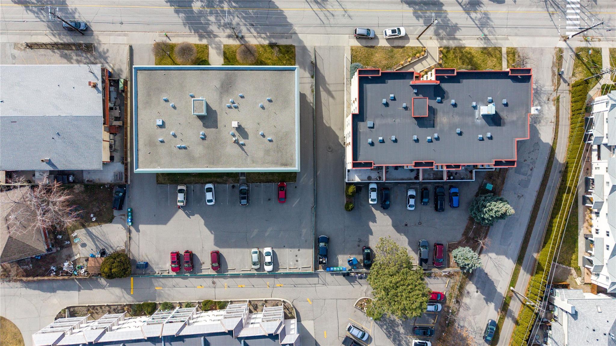 43 & 83 Calgary Avenue Penticton V2A 2T7