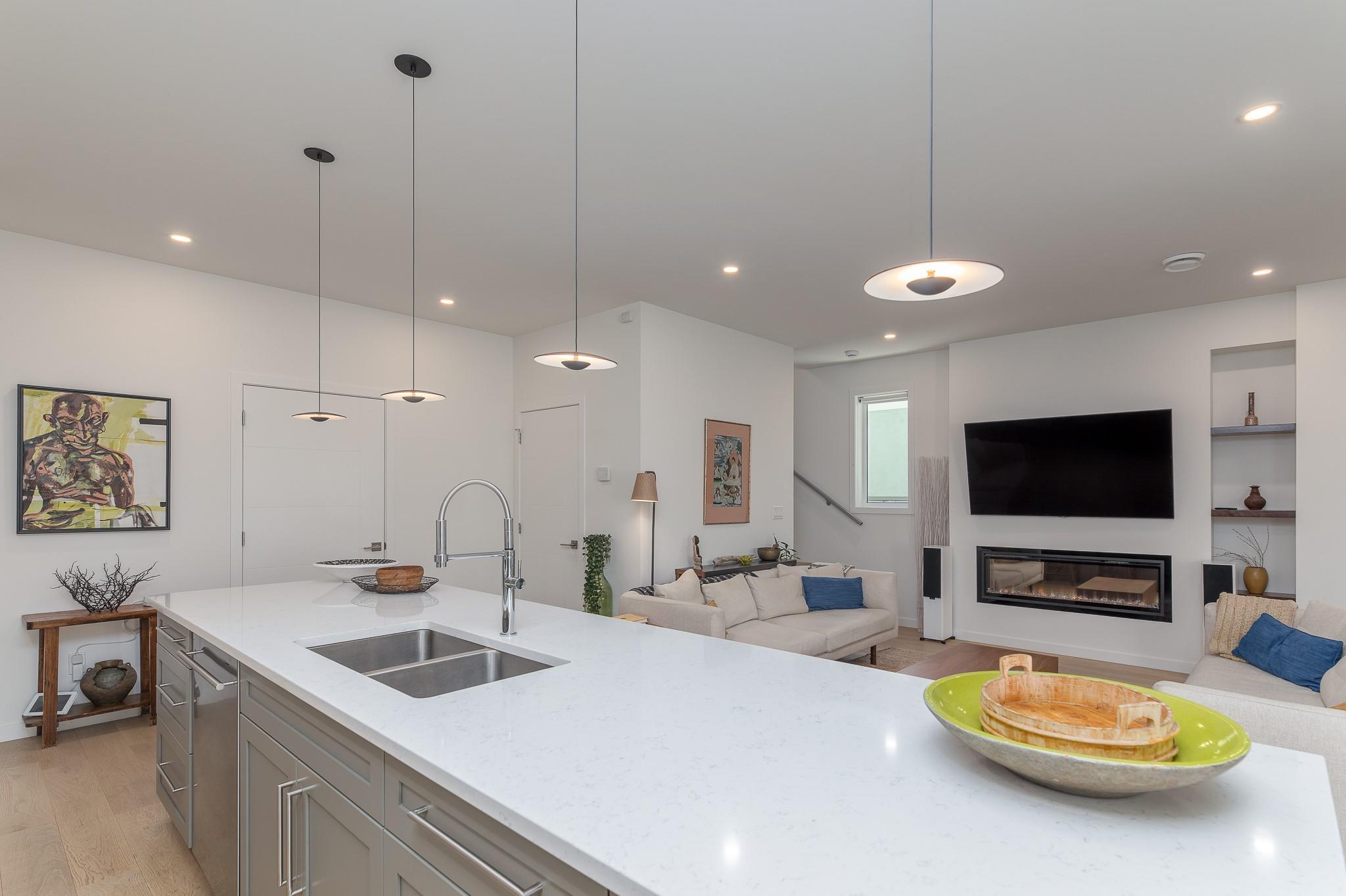 589 Churchill Avenue 102 Penticton V2A 1E2
