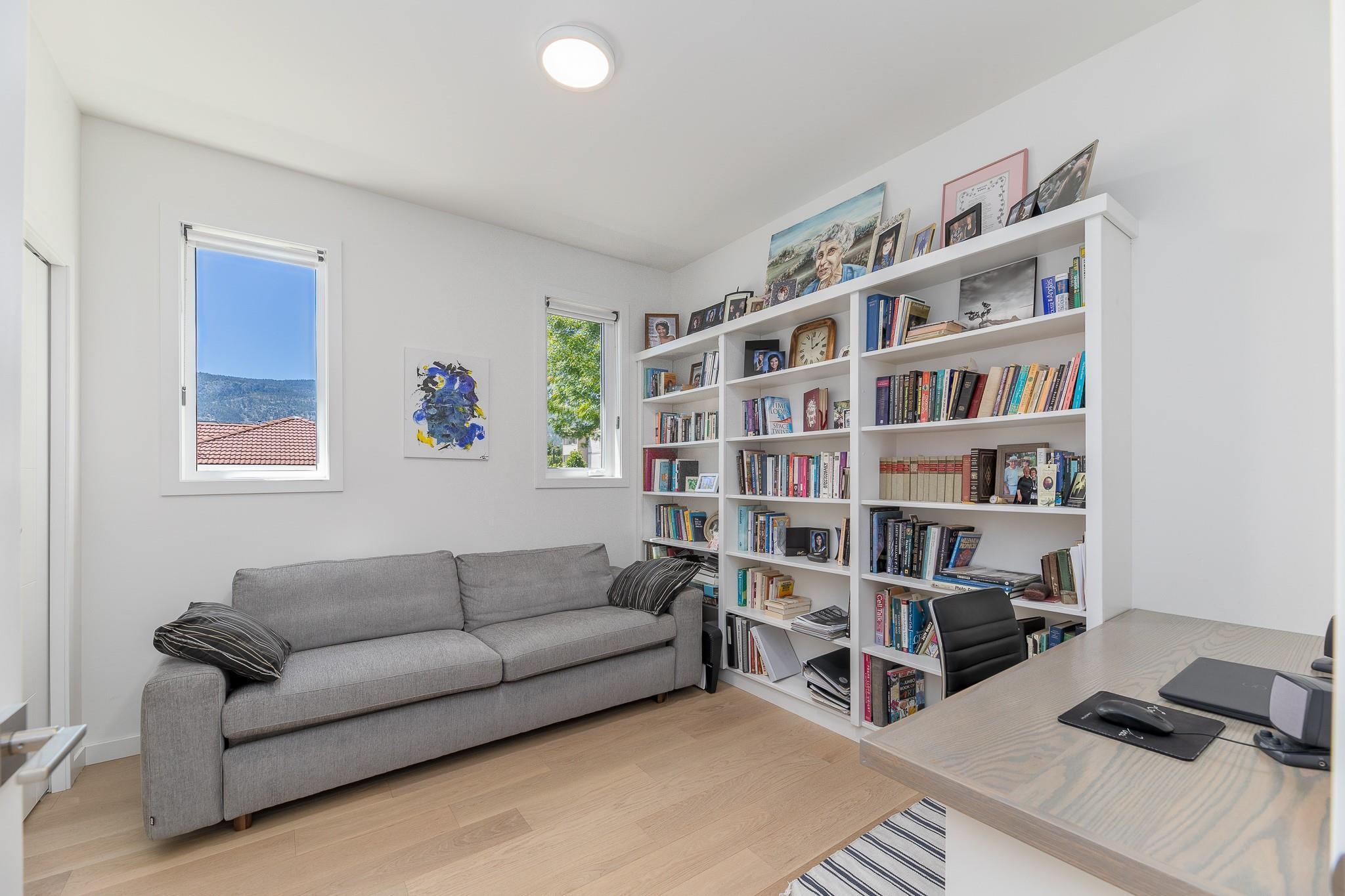 589 Churchill Avenue 102 Penticton V2A 1E2