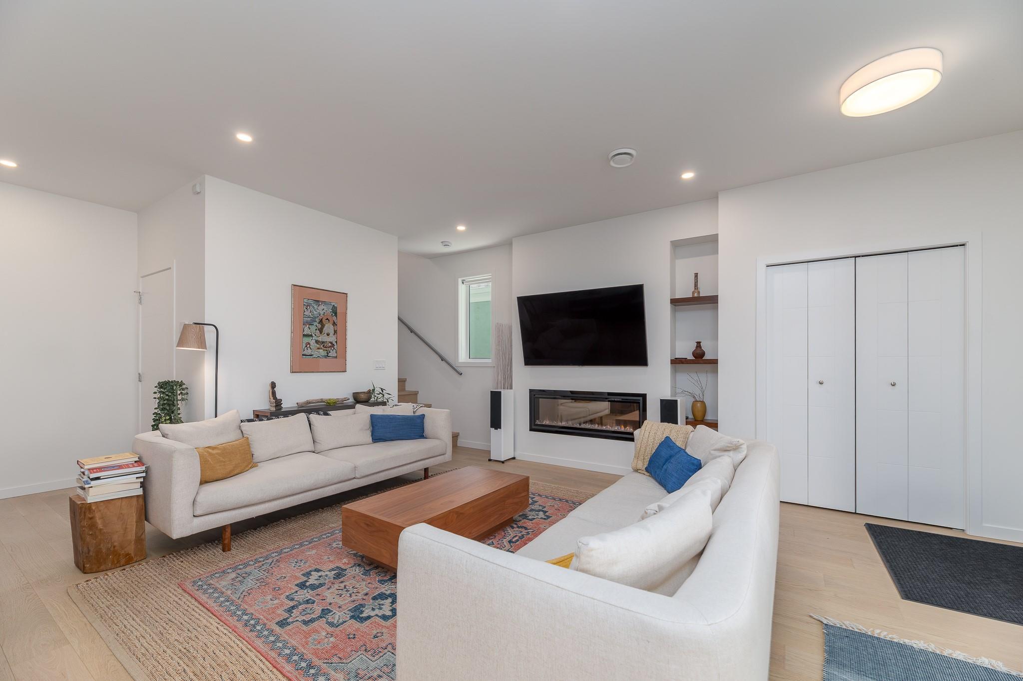 589 Churchill Avenue 102 Penticton V2A 1E2
