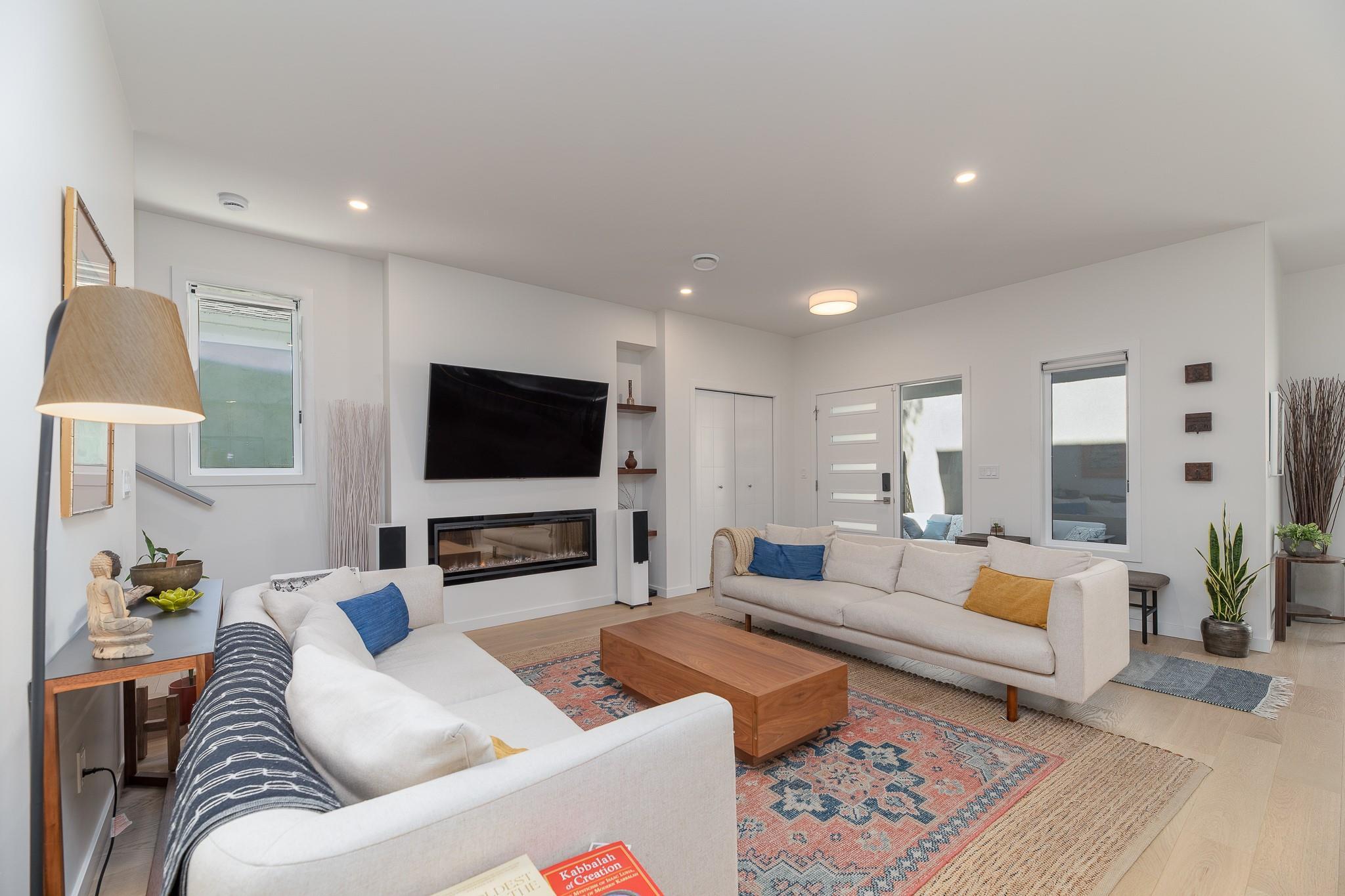 589 Churchill Avenue 102 Penticton V2A 1E2