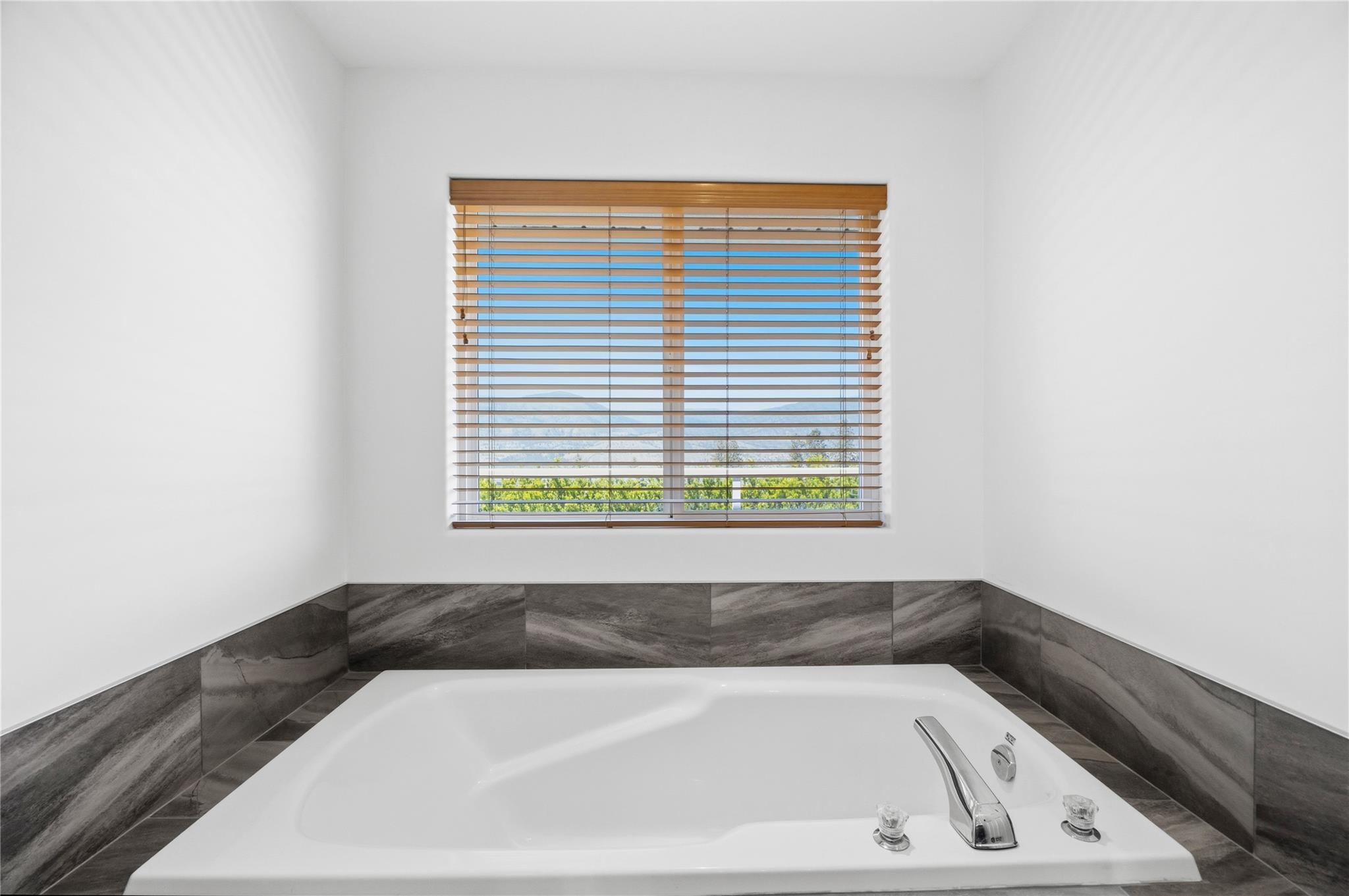 2850 Evergreen Drive Penticton V2A 7T1