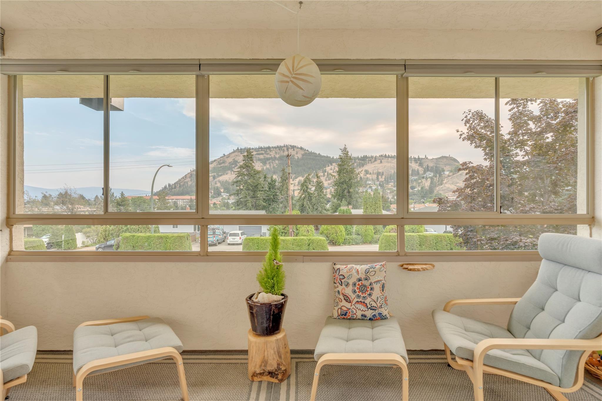 8416 Jubilee Road E Summerland V0H 1Z5