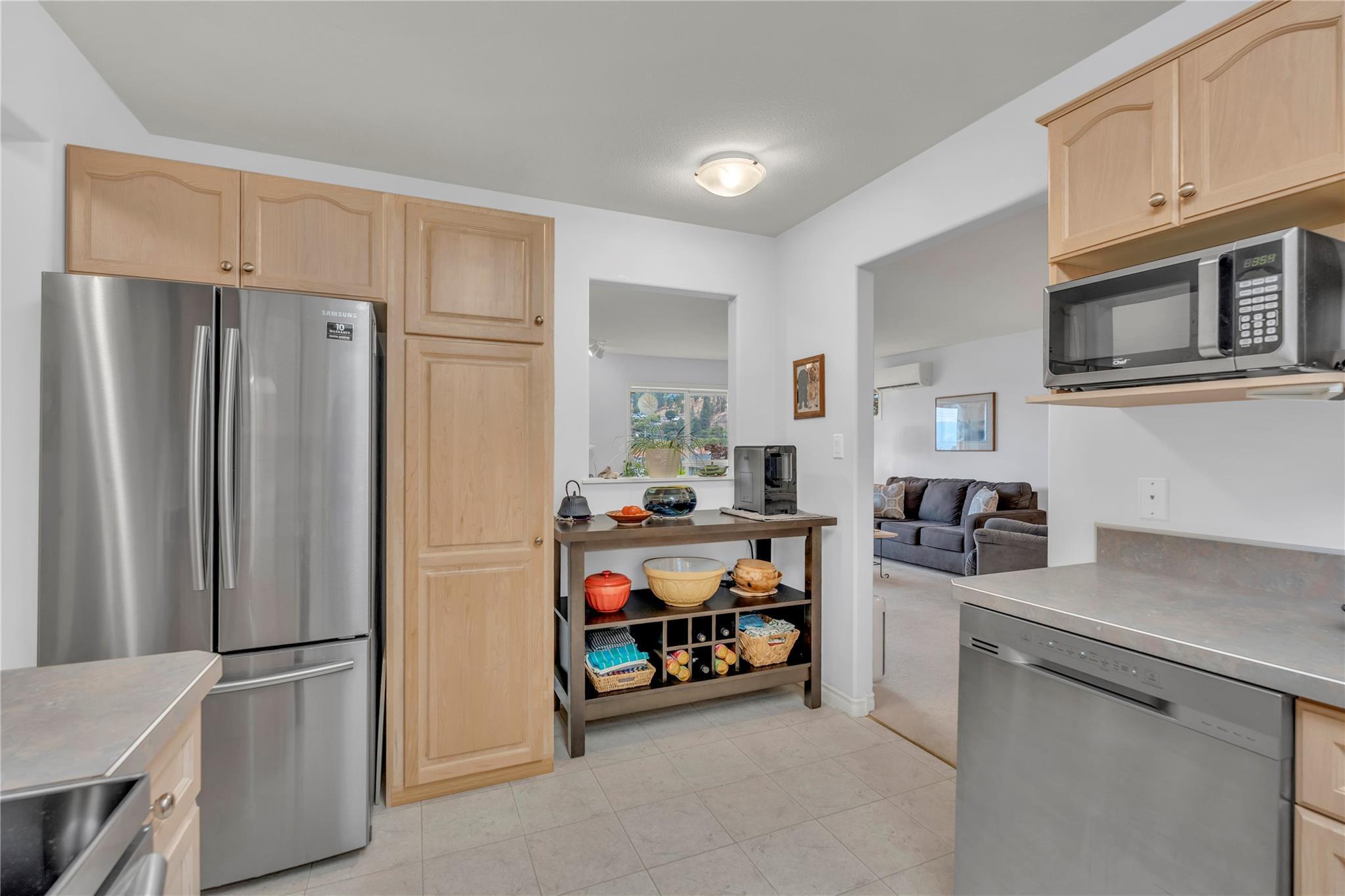 8416 Jubilee Road E Summerland V0H 1Z5