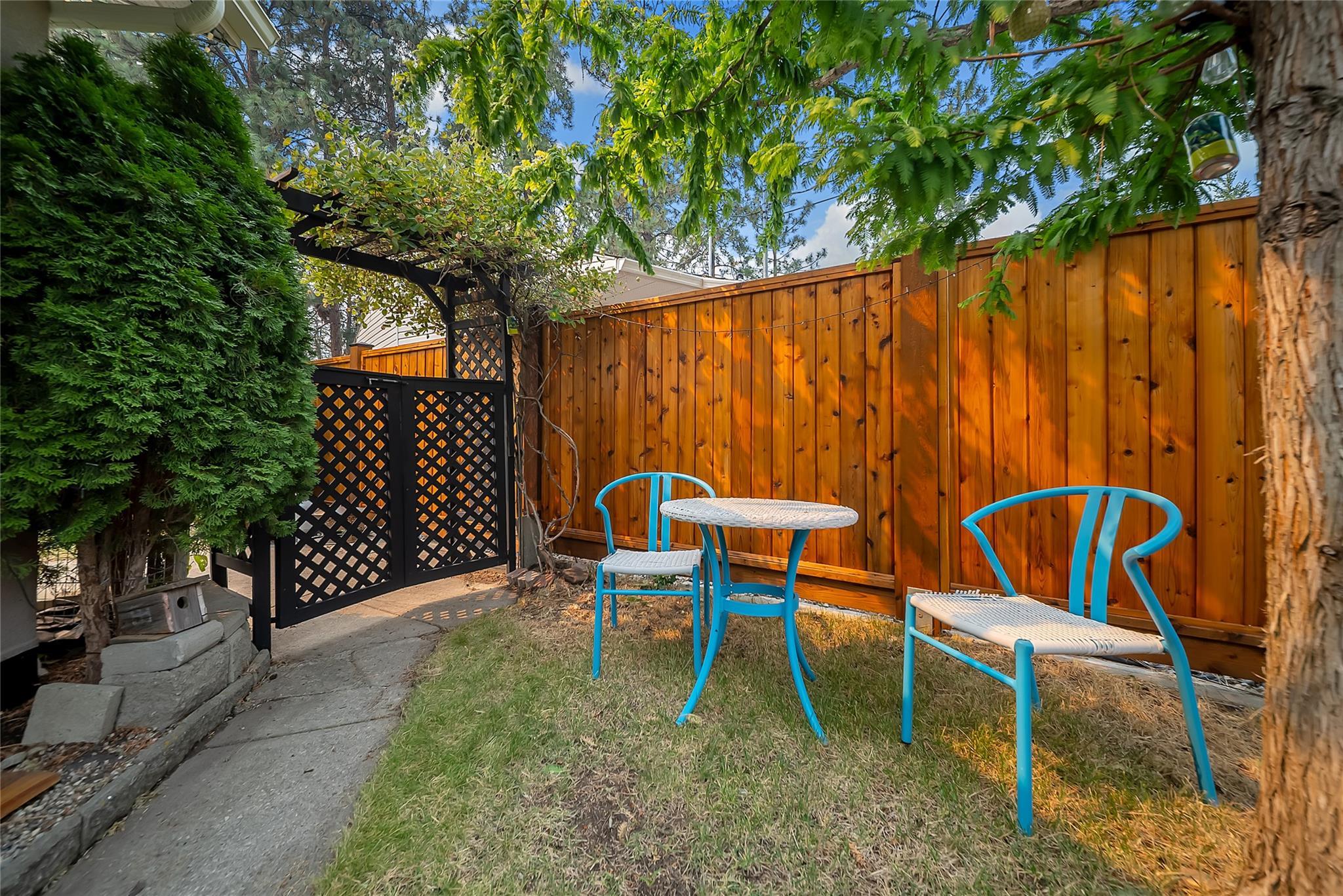 3272 Juniper Drive Naramata V0H 1N1