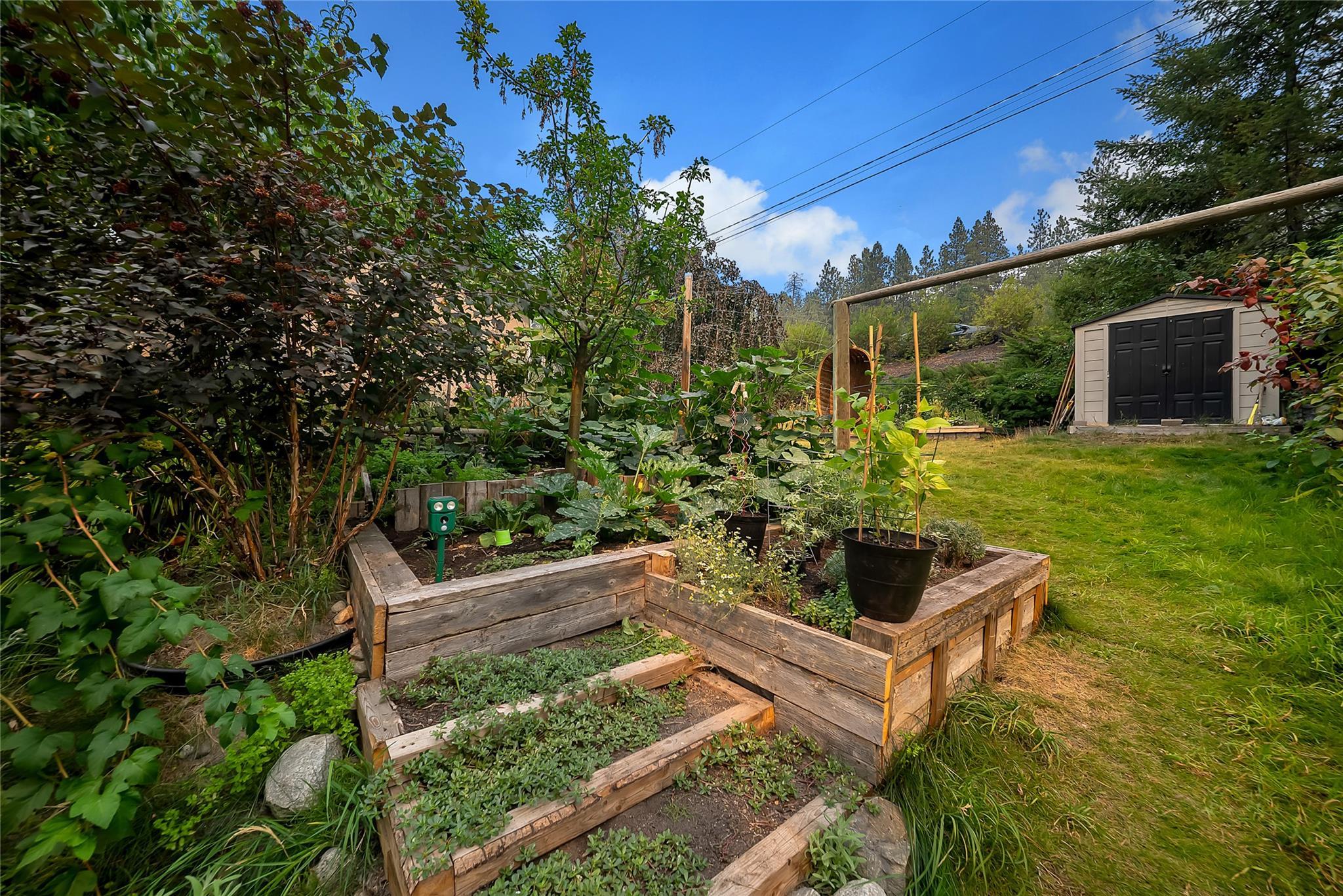 3272 Juniper Drive Naramata V0H 1N1
