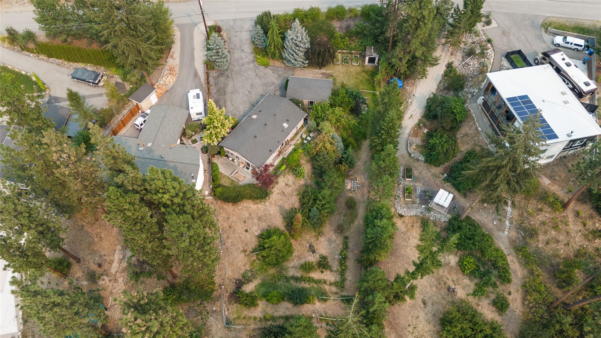 3272 Juniper Drive Naramata V0H 1N1