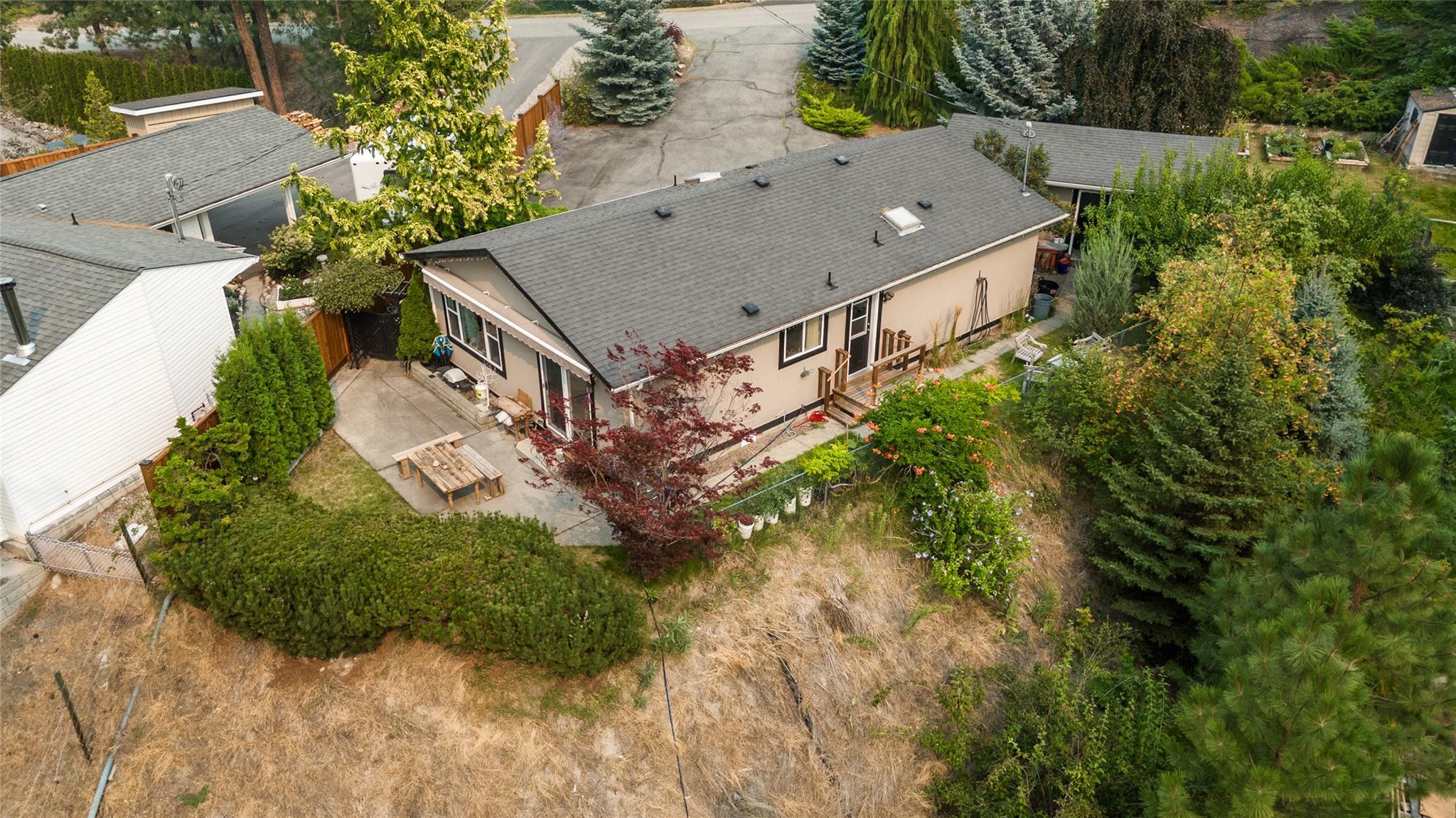 3272 Juniper Drive Naramata V0H 1N1