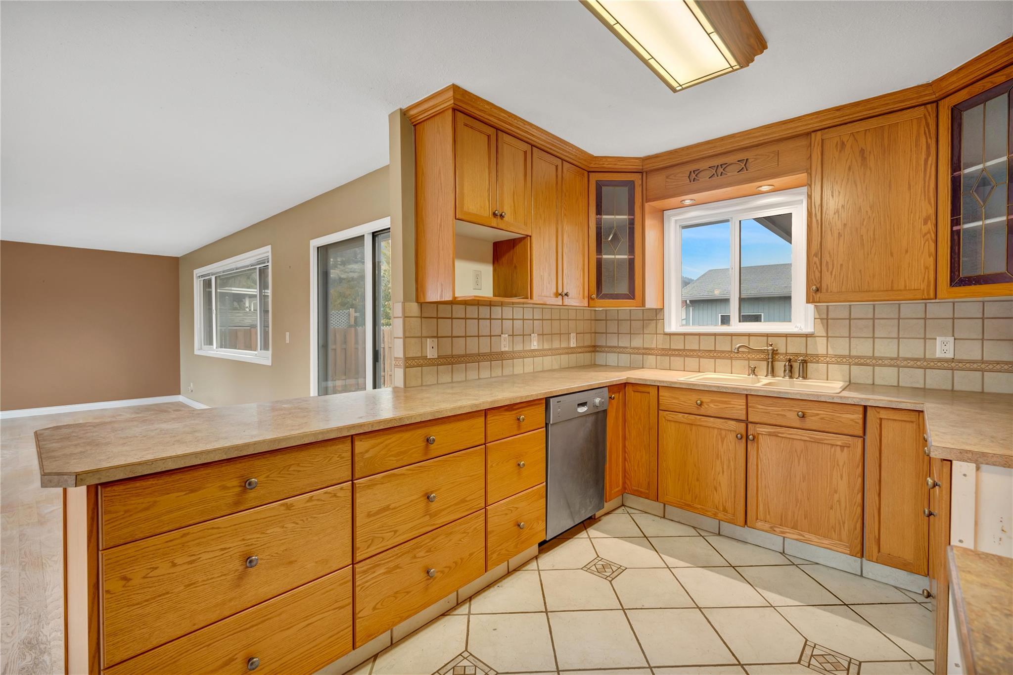 126 Lee Avenue Penticton V2A 3V8